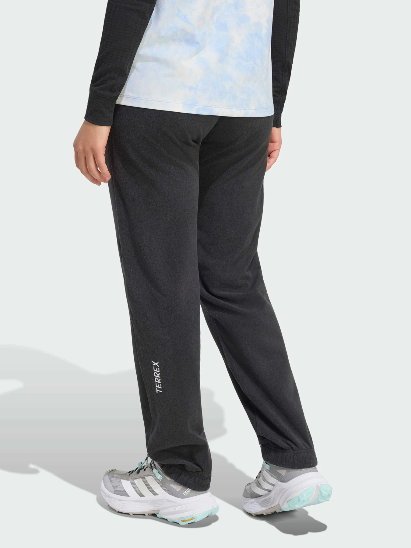 Брюки Adidas Adidas Essentials модель KE3447 Брюки Adidas Adidas Essentials модель KE3447 Фото