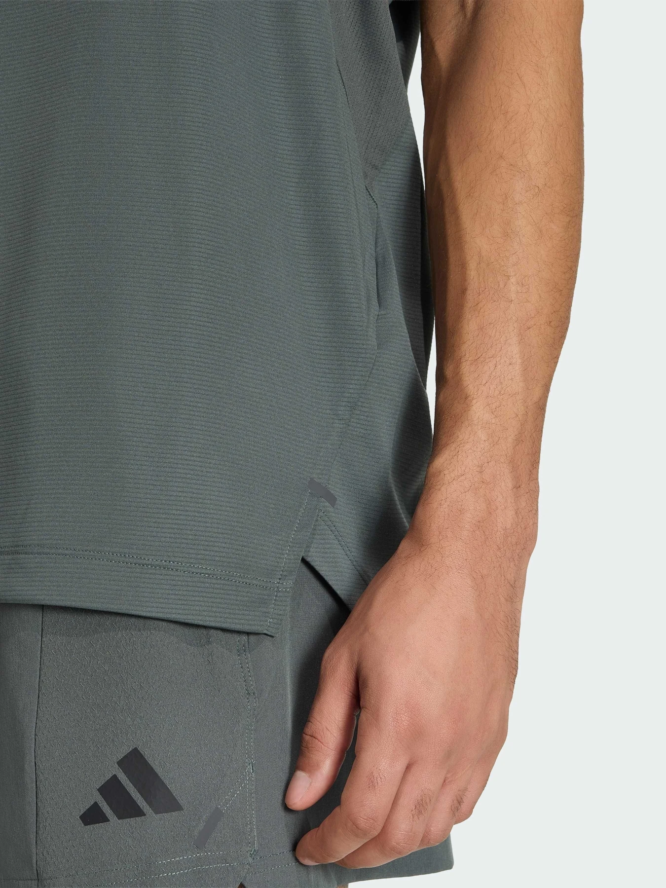 Футболки і поло Adidas модель KS1147 Футболки і поло Adidas модель KS1147 Фото