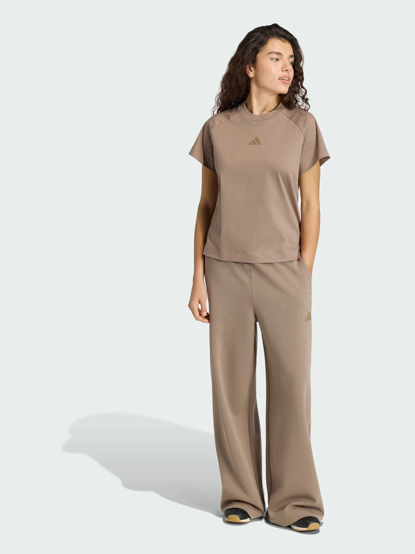 Футболки и поло Adidas модель KR0147 Футболки и поло Adidas модель KR0147 Фото