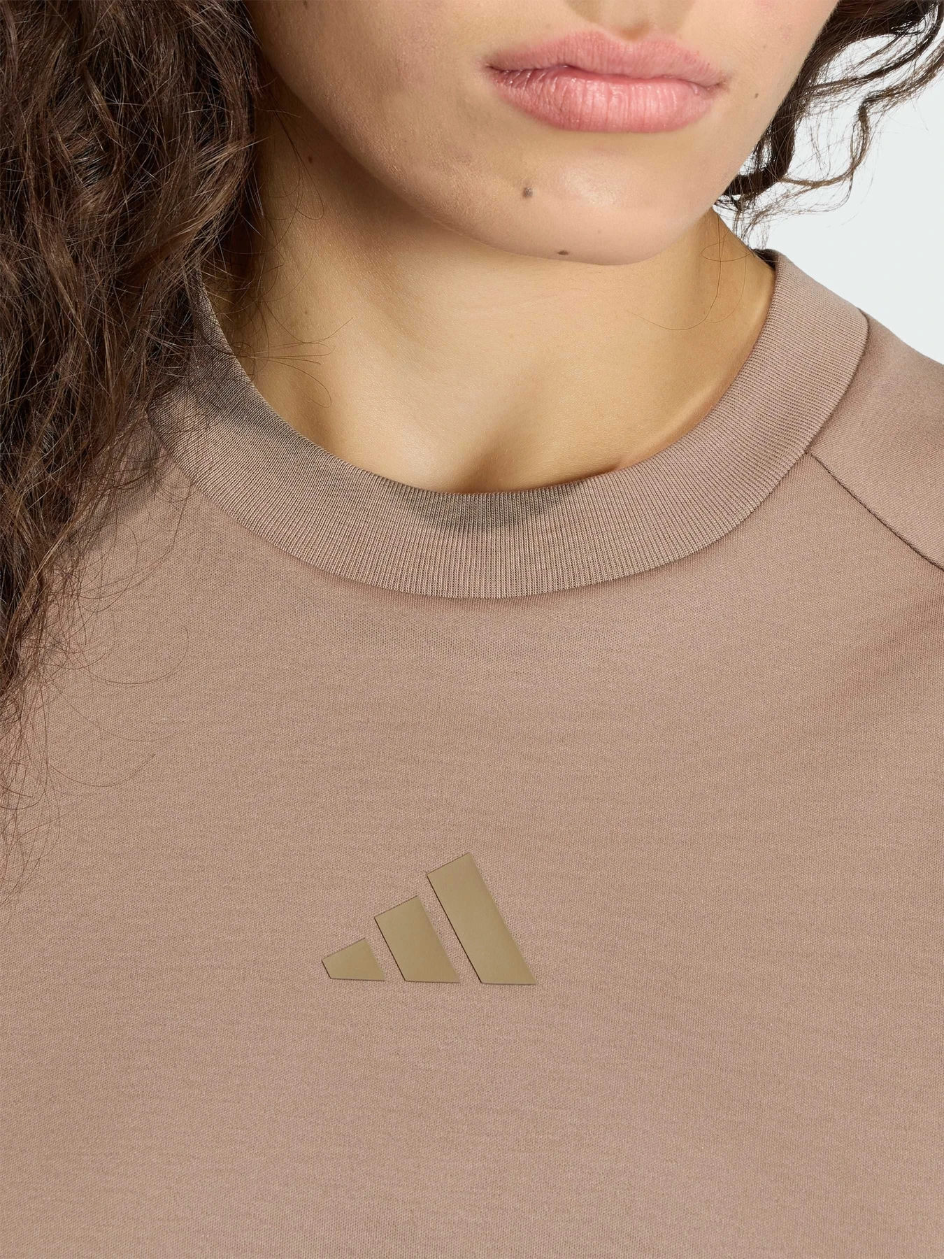 Футболки и поло Adidas модель KR0147 Футболки и поло Adidas модель KR0147 Фото