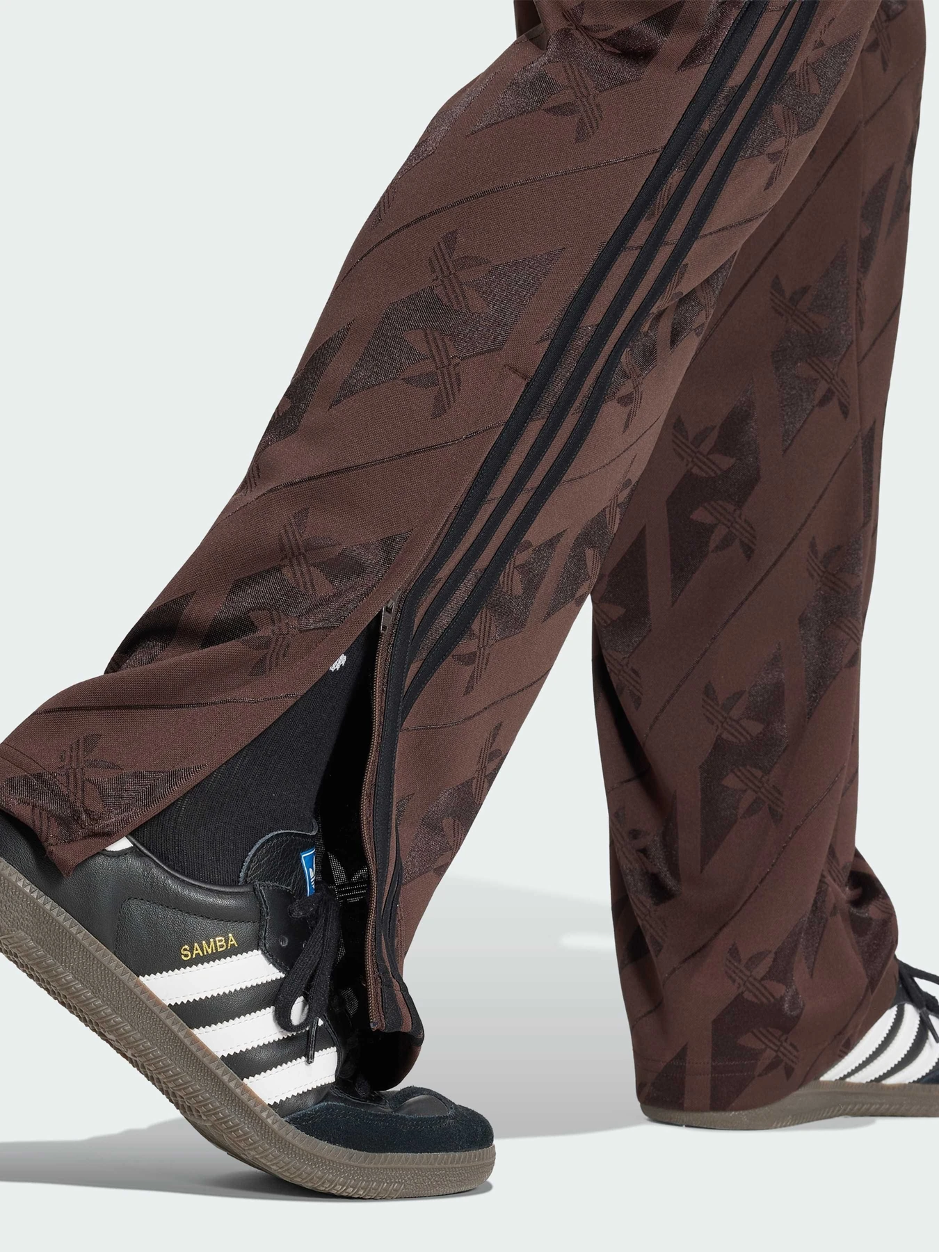 Штани Adidas модель IA4540 Фото