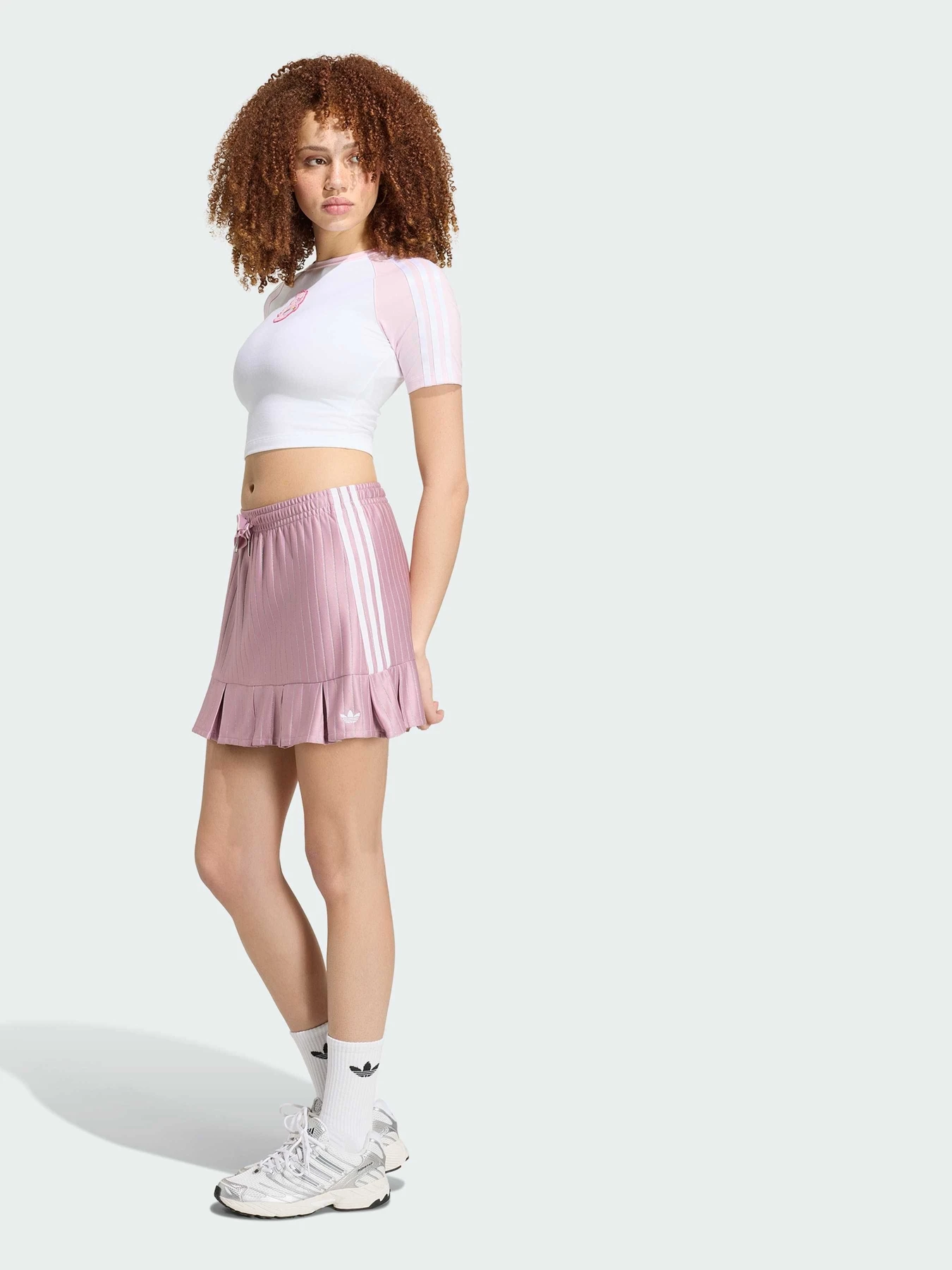 Футболки і поло Adidas Graphics модель KR9628 Фото