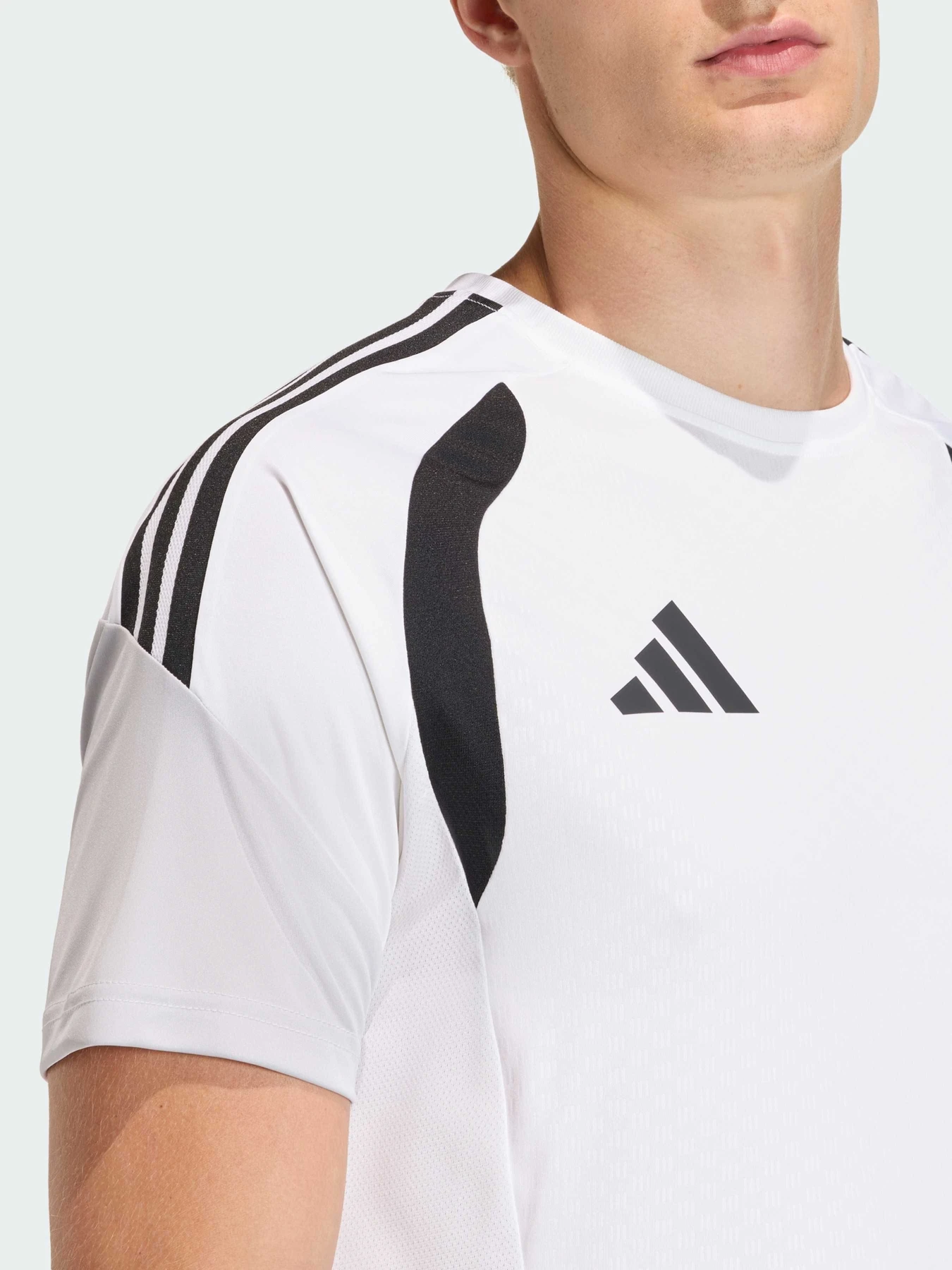 Футболки и поло Adidas Tiro модель KA7583 Футболки и поло Adidas Tiro модель KA7583 Фото