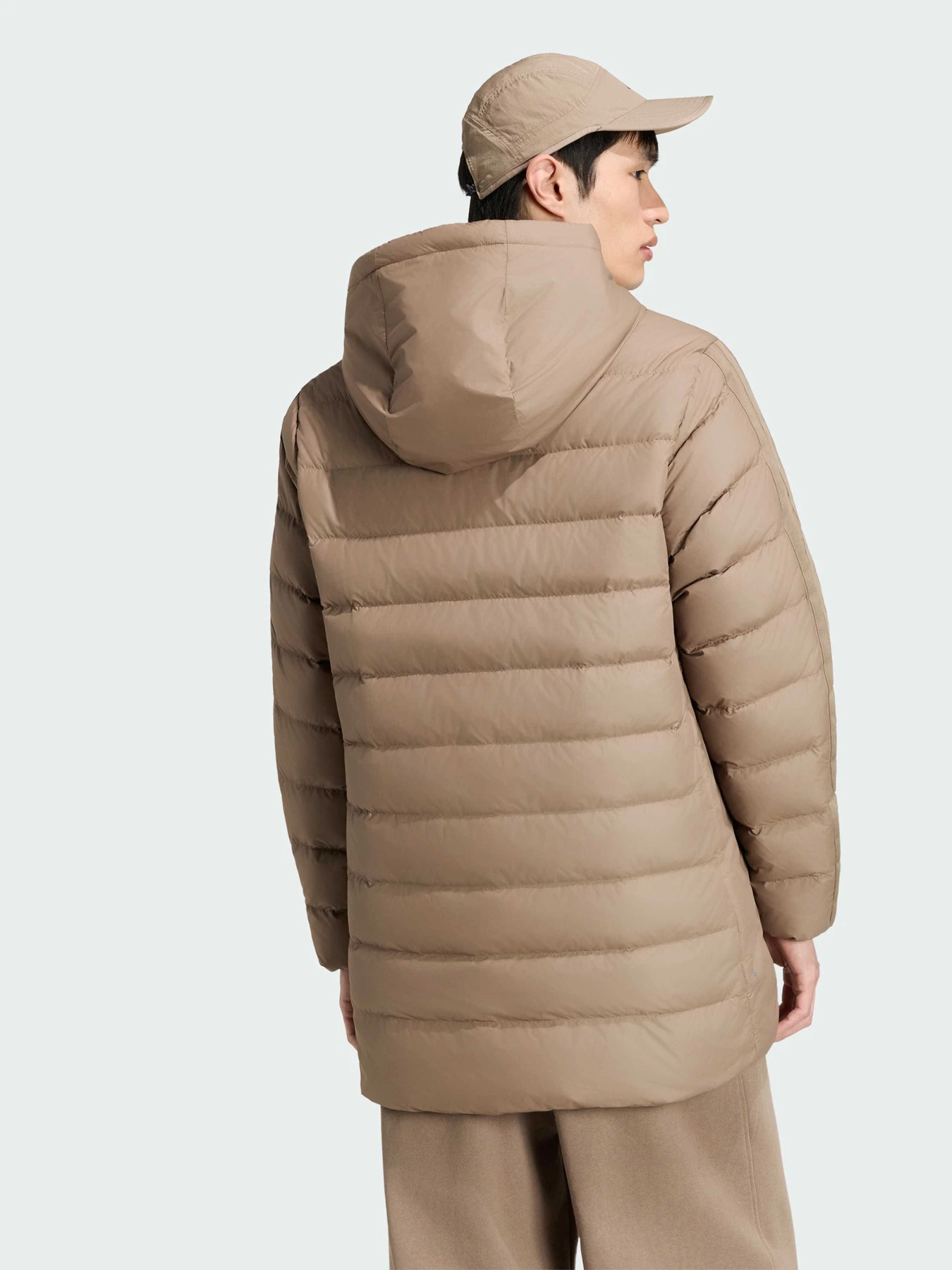 Куртки та дублянки Adidas модель KF2686 Фото