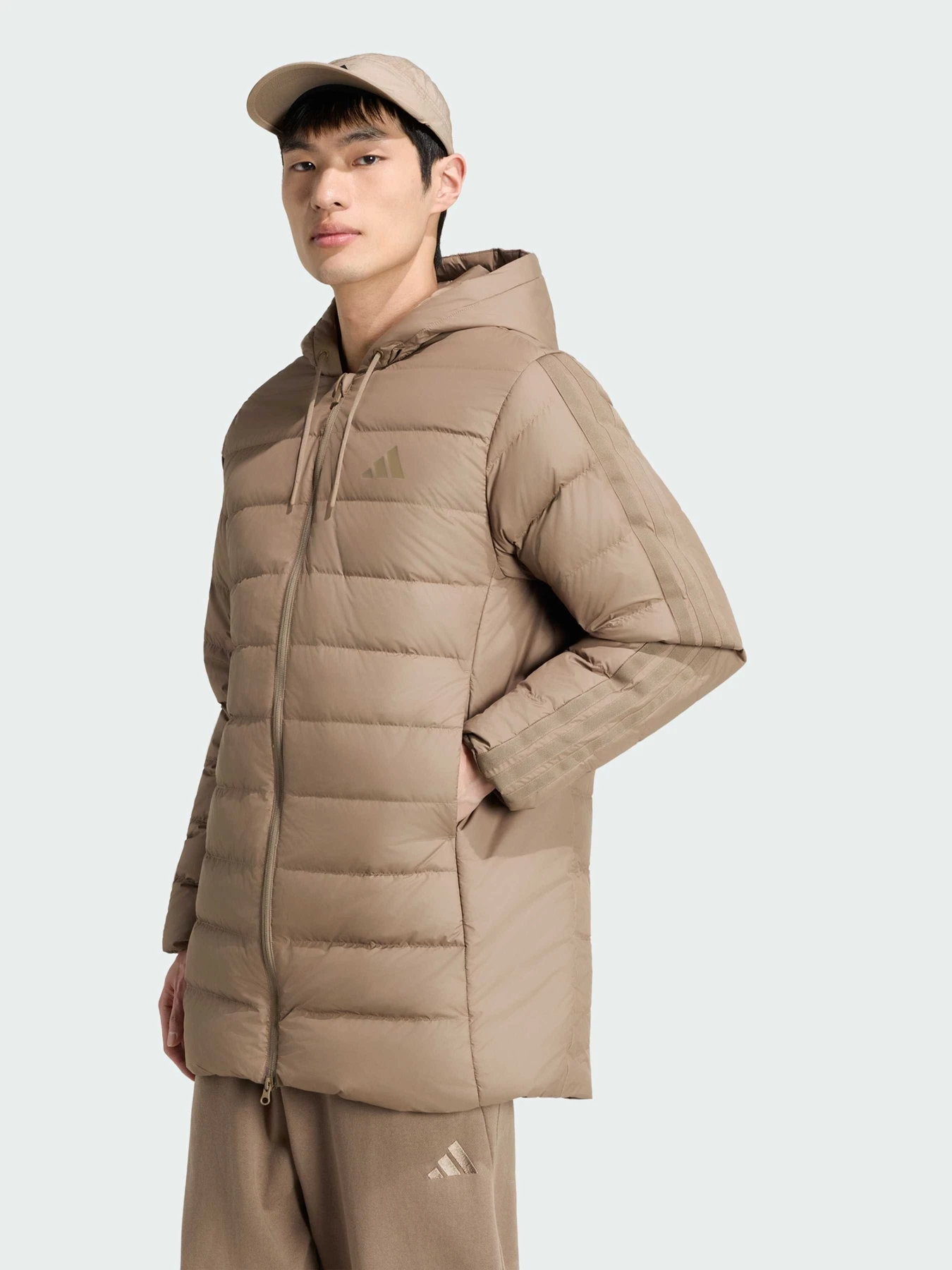 Куртки та дублянки Adidas модель KF2686 Фото