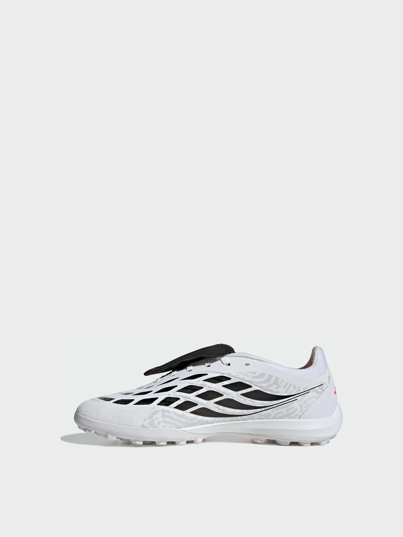 Кроссовки Adidas Predator модель IH7213 Фото