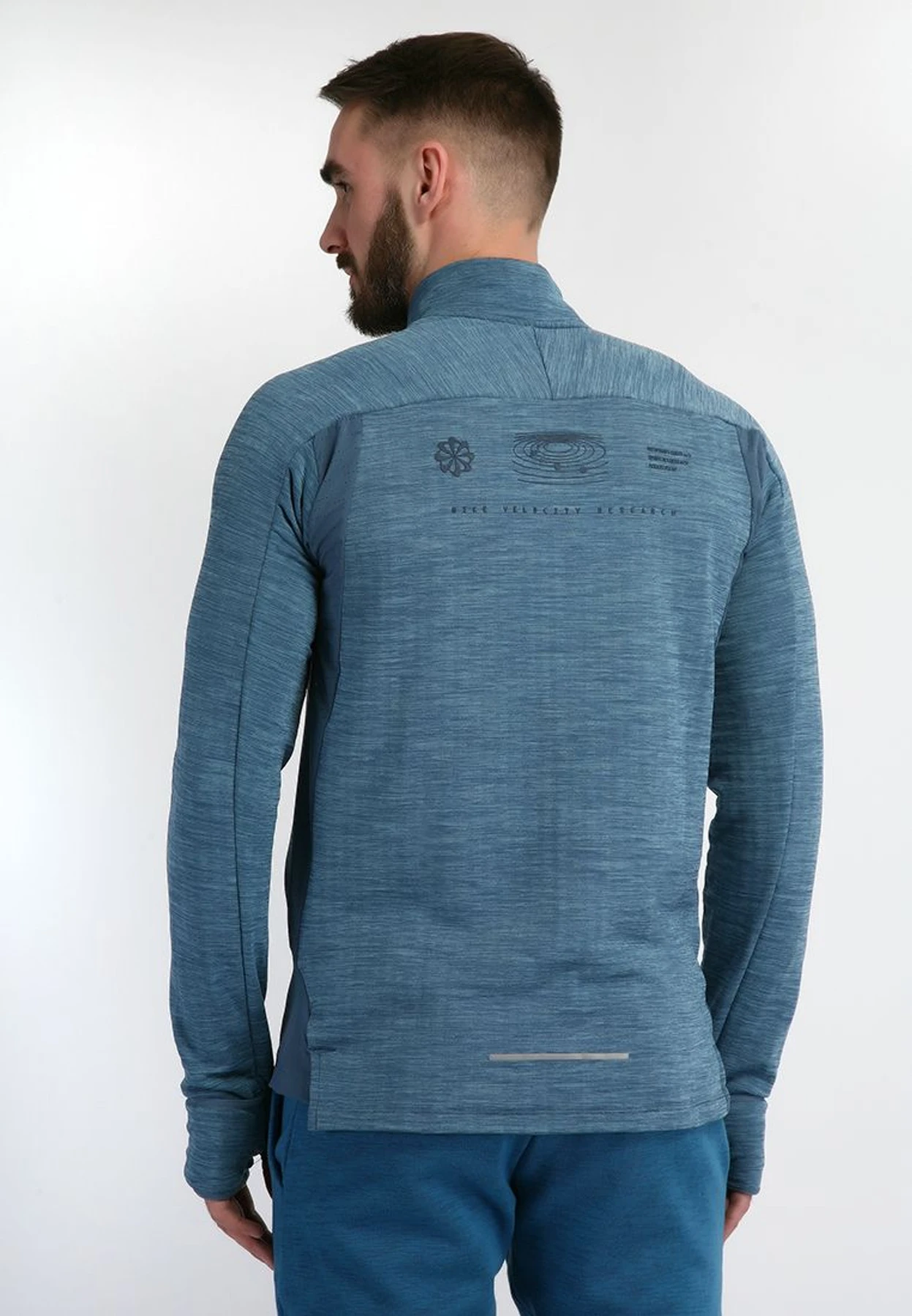 Худі та світшоти NIKE SPHERE TOP модель CJ5680-418 Худі та світшоти NIKE SPHERE TOP модель CJ5680-418 Фото