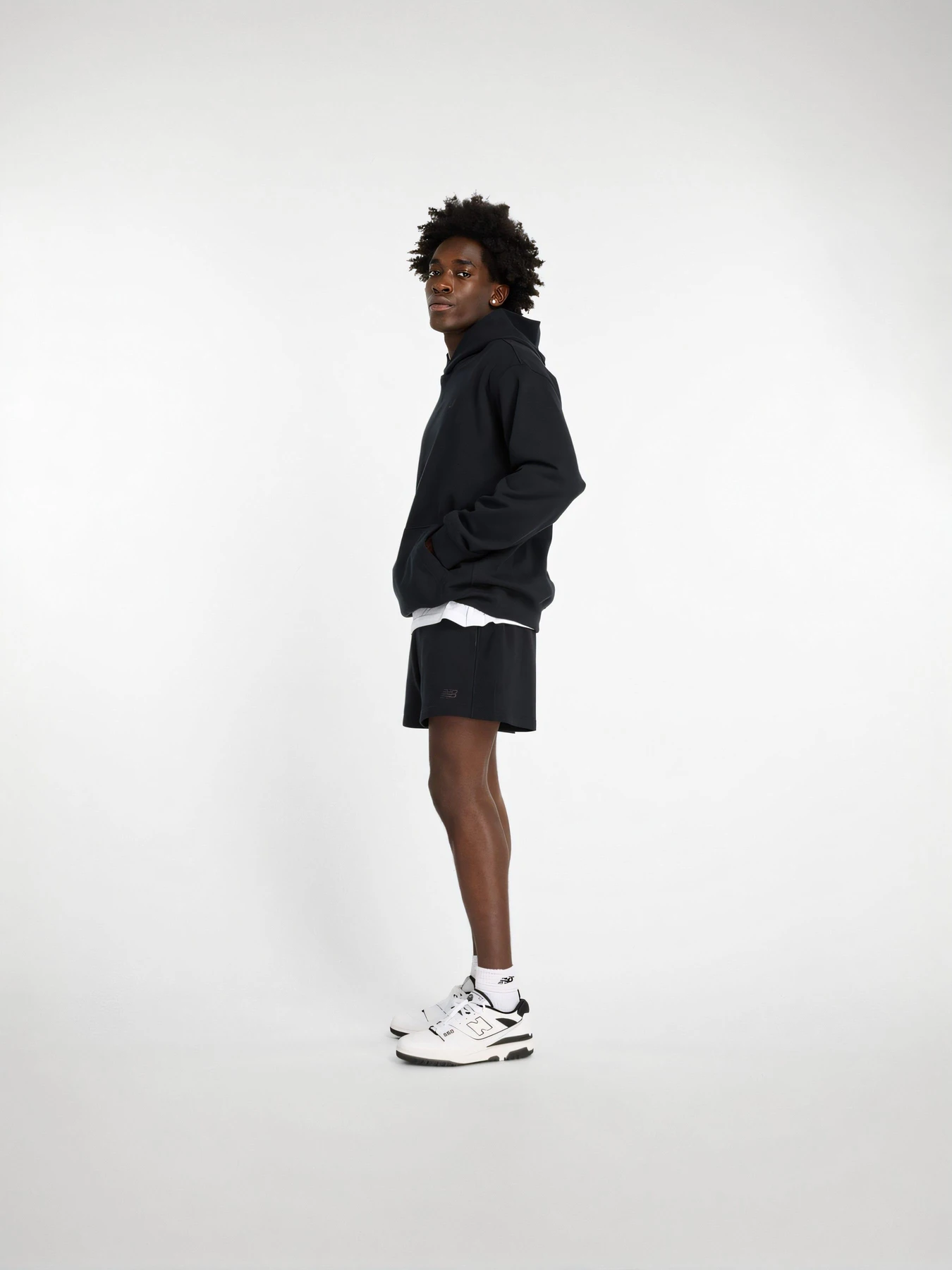 Шорты New Balance модель MS41511BK Шорты New Balance модель MS41511BK Фото
