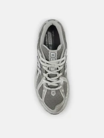 Кроссовки New Balance модель M1906REH Фото