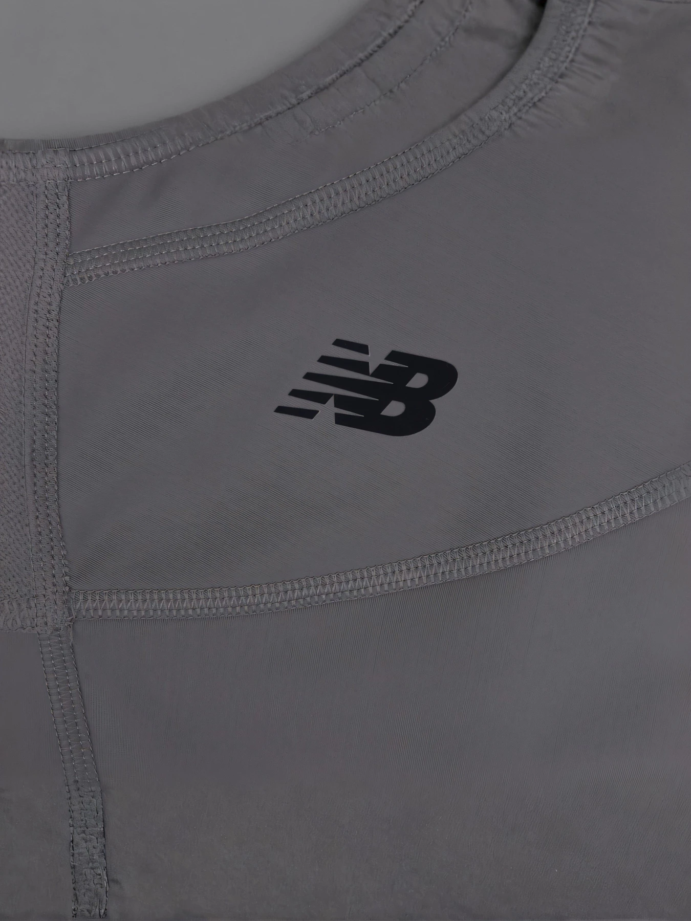 Футболки и поло New Balance модель MT231755YAO Футболки и поло New Balance модель MT231755YAO Фото