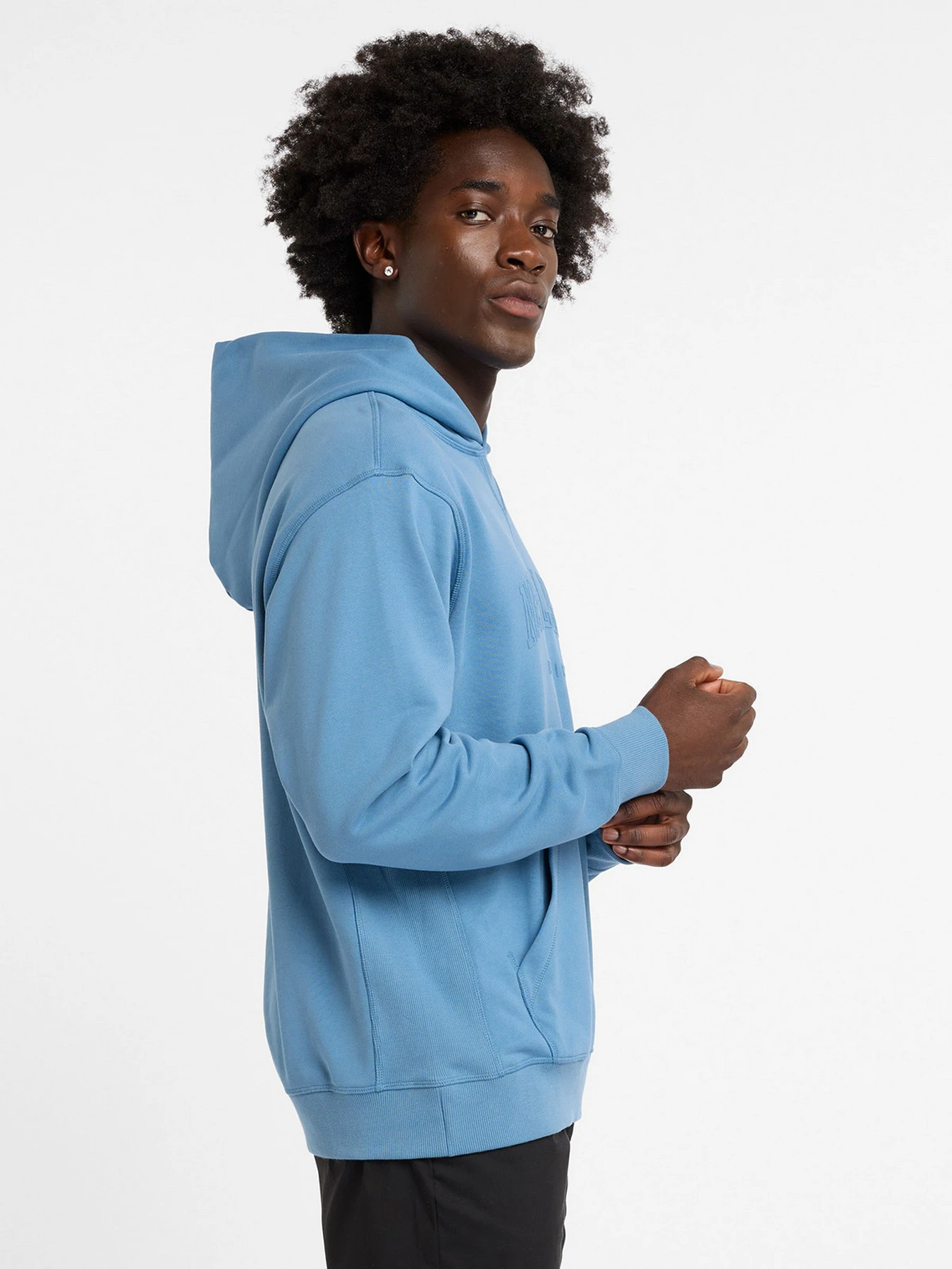 Худи и свитшоты New Balance модель MT43500HEB Худи и свитшоты New Balance модель MT43500HEB Фото