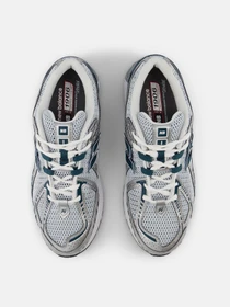 Кросівки New Balance 1906R модель U1906RCE Фото