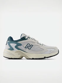 Кросівки New Balance модель ML725CM Фото
