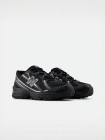Кросівки New Balance модель GR740BM Фото