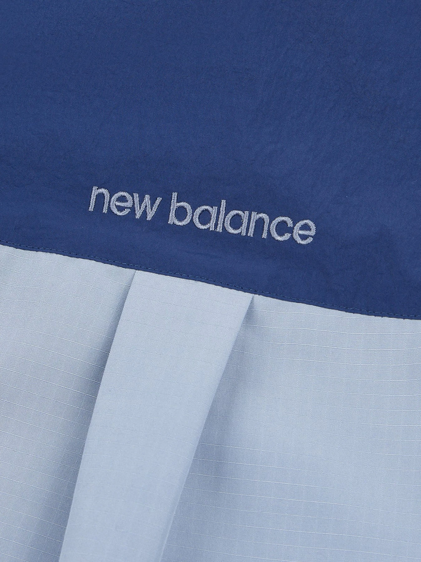 Рубашки New Balance Premium Shirt модель LAKB0189NNY Рубашки New Balance Premium Shirt модель LAKB0189NNY Фото