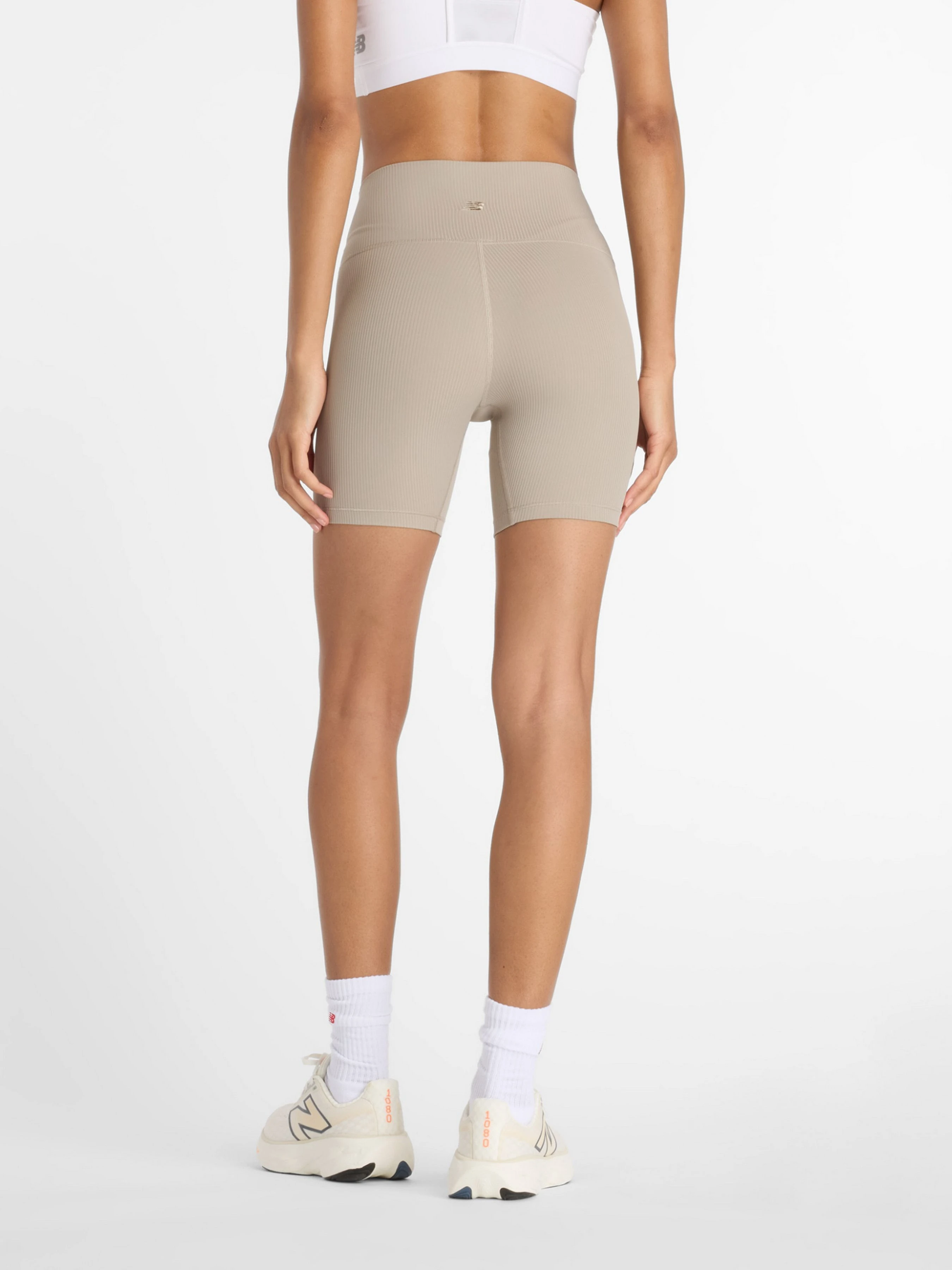 Бавовняні Жіночі Спортивні шорти New Balance Ribbed High Rise 6'' фото 2