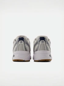 Кроссовки New Balance модель U740SN2 Фото