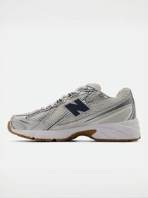 Кроссовки New Balance модель U740SN2 Фото