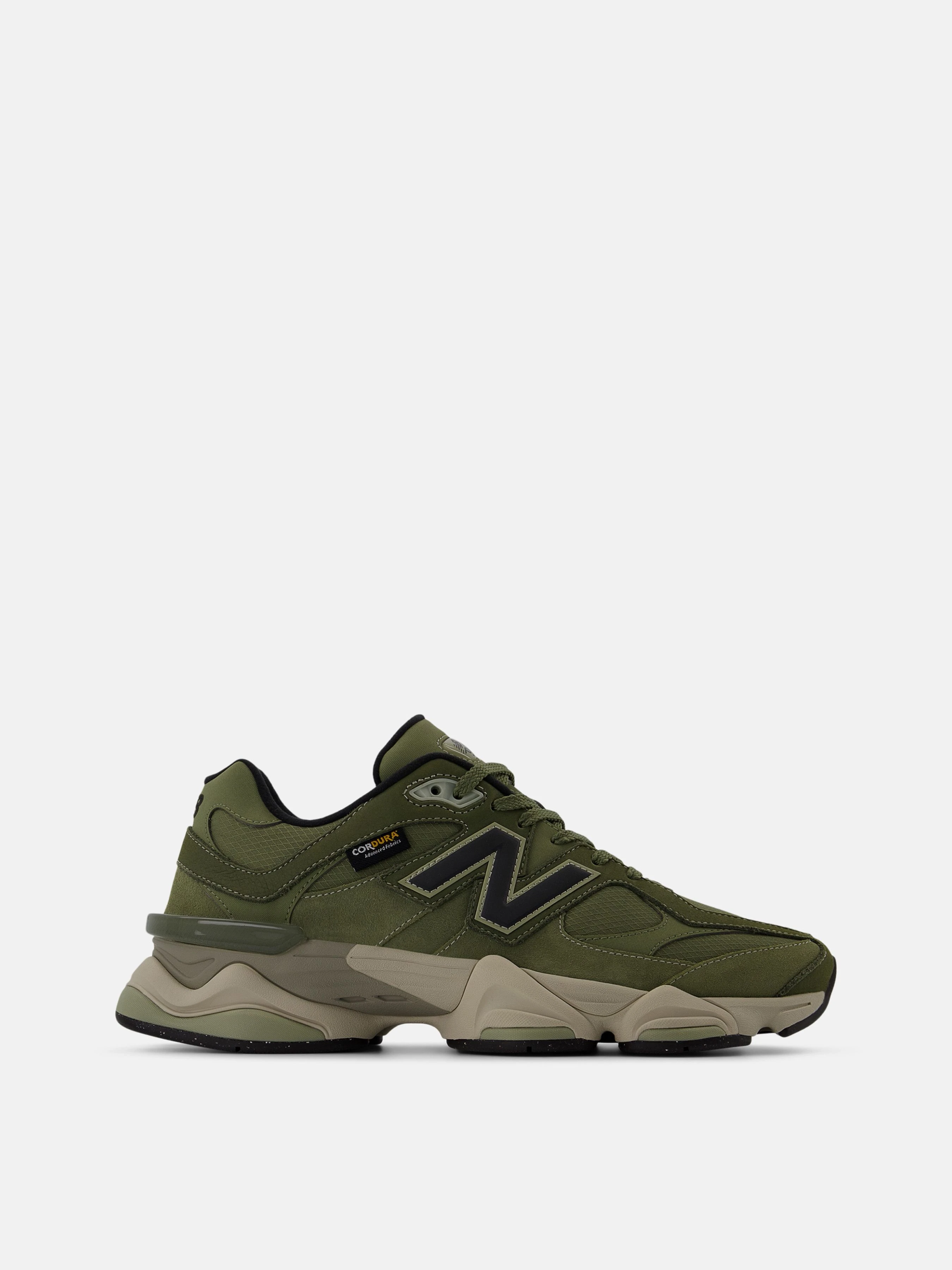 Замшеві Жіночі Кросівки повсякденні New Balance 9060 CORDURA®