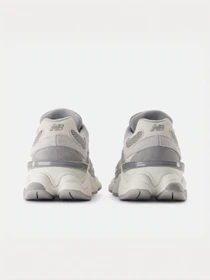Кроссовки New Balance модель U9060ERD Фото