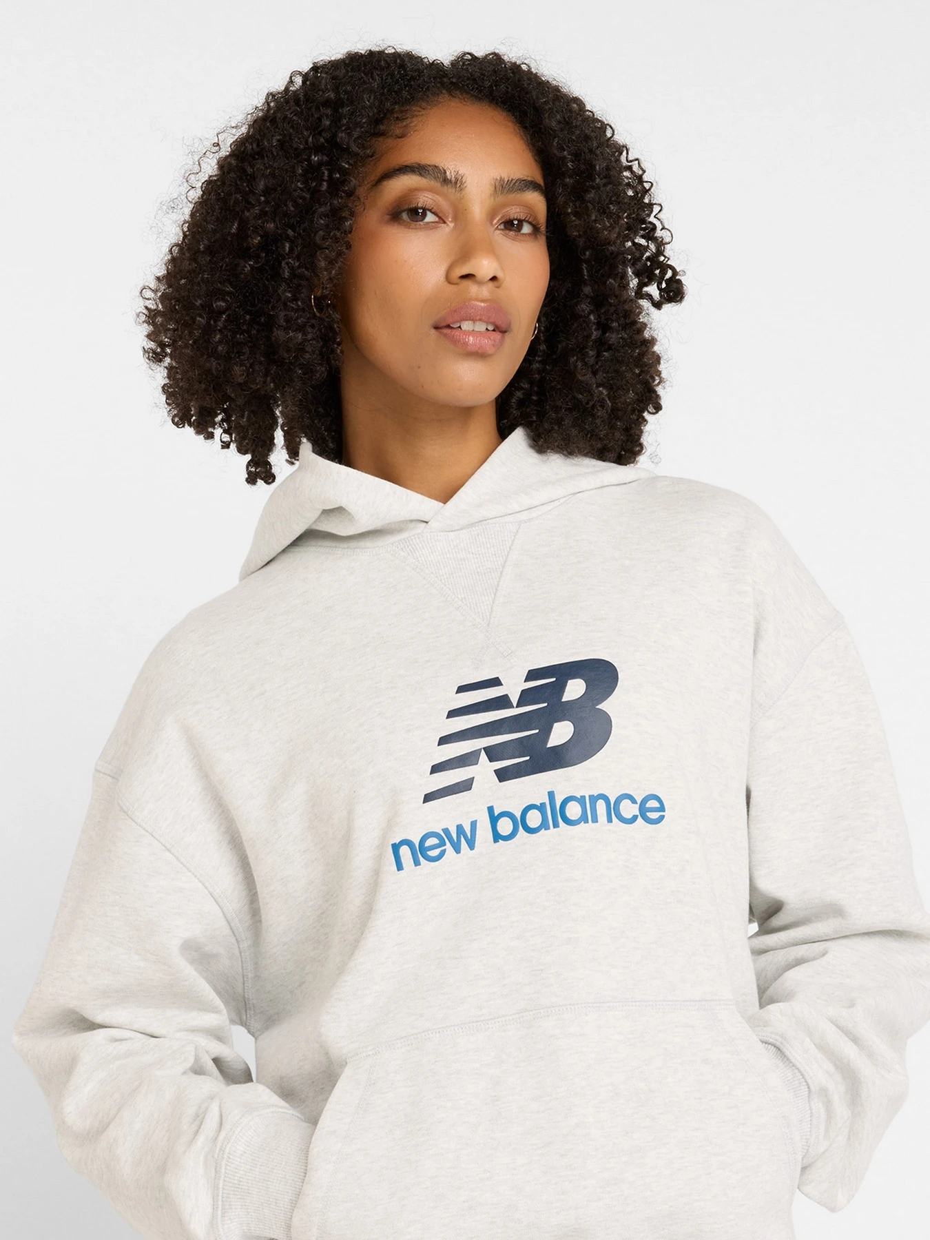 Худи и свитшоты New Balance модель WT51501AHH Худи и свитшоты New Balance модель WT51501AHH Фото