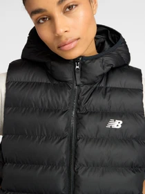 Куртки та дублянки New Balance Puffer Vest модель WO53508BK Фото