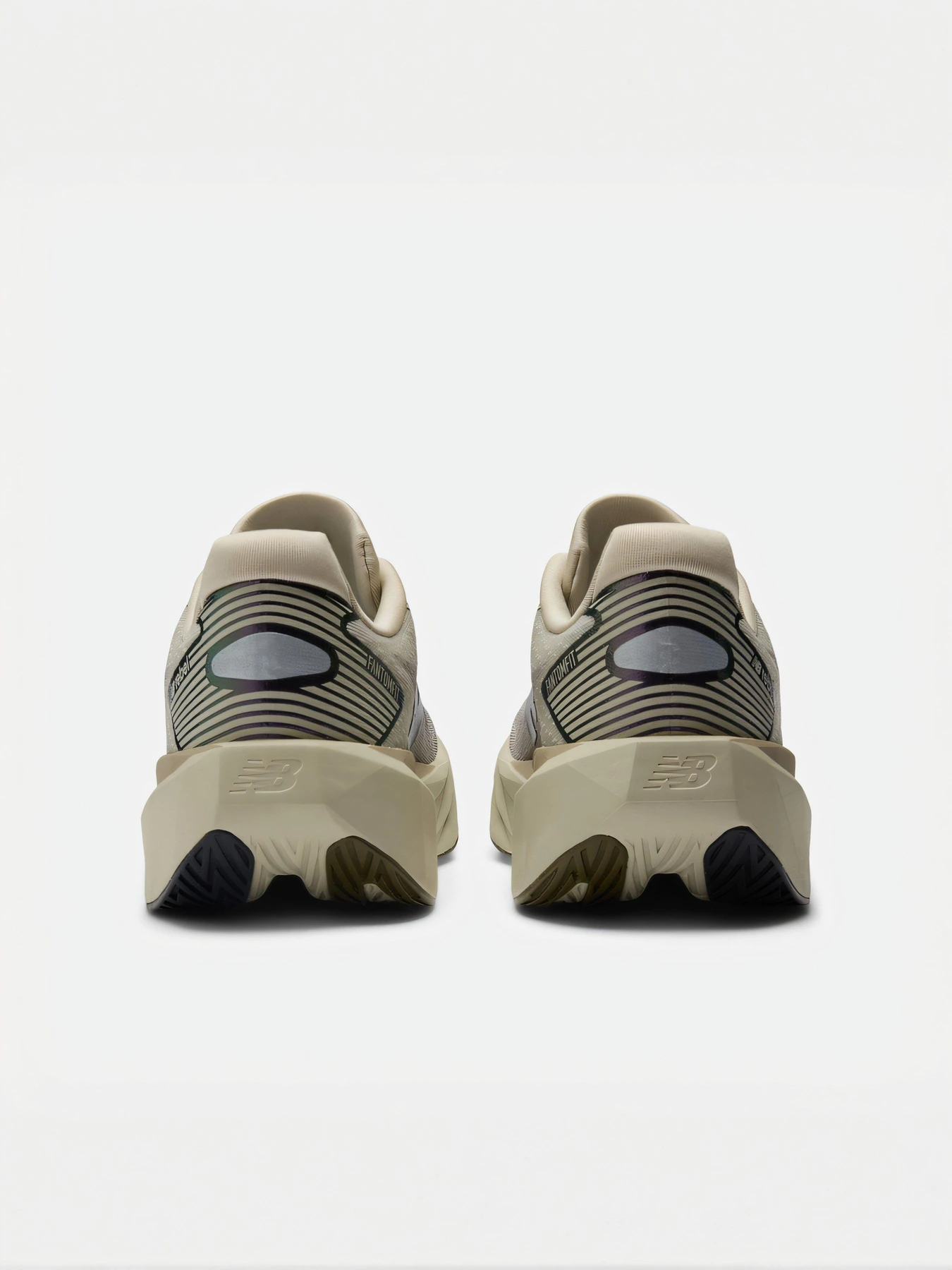 Кроссовки New Balance модель WFCXPB5 Кроссовки New Balance модель WFCXPB5 Фото