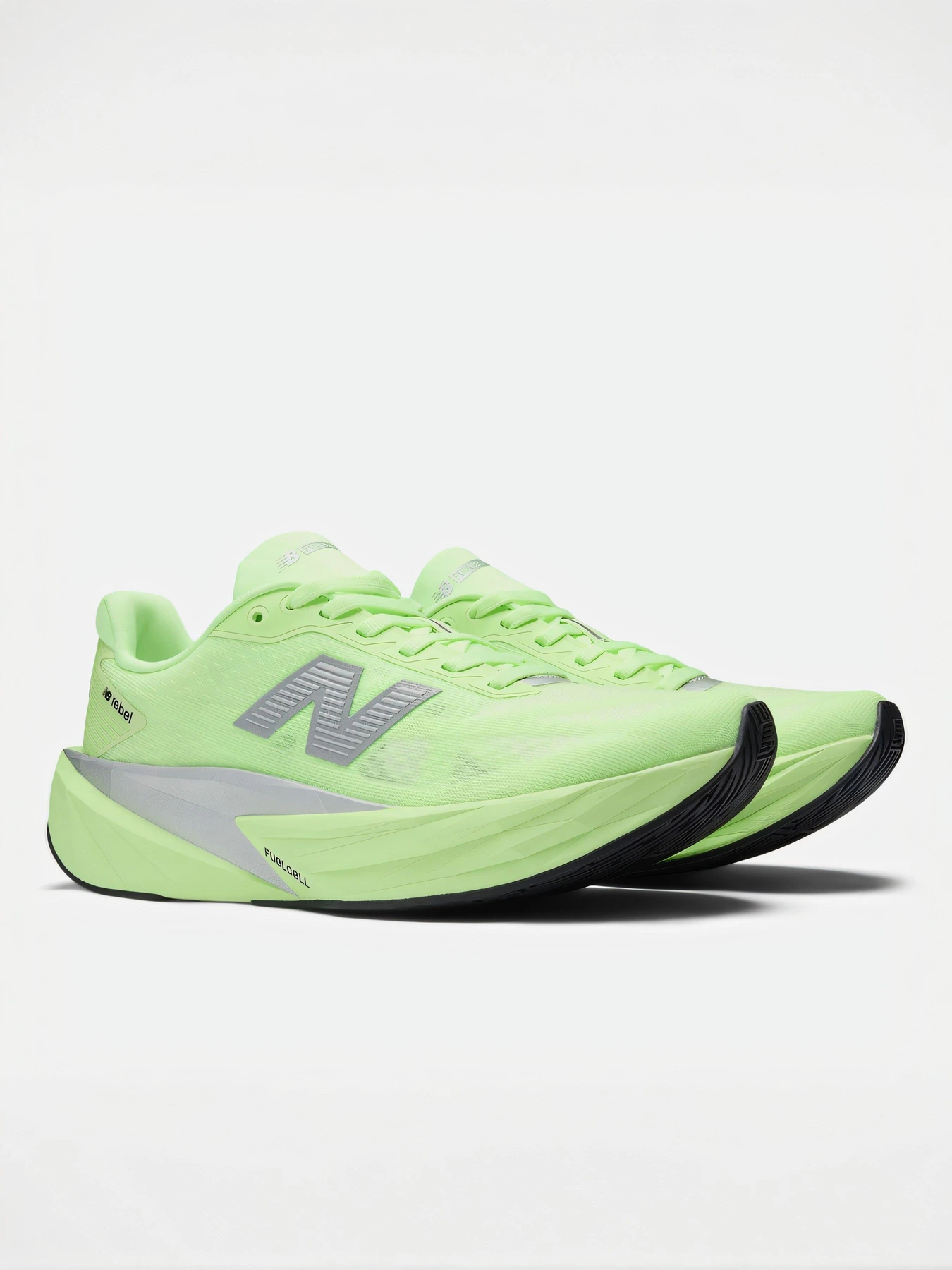 Кросівки New Balance модель WFCXLZ5 Кросівки New Balance модель WFCXLZ5 Фото