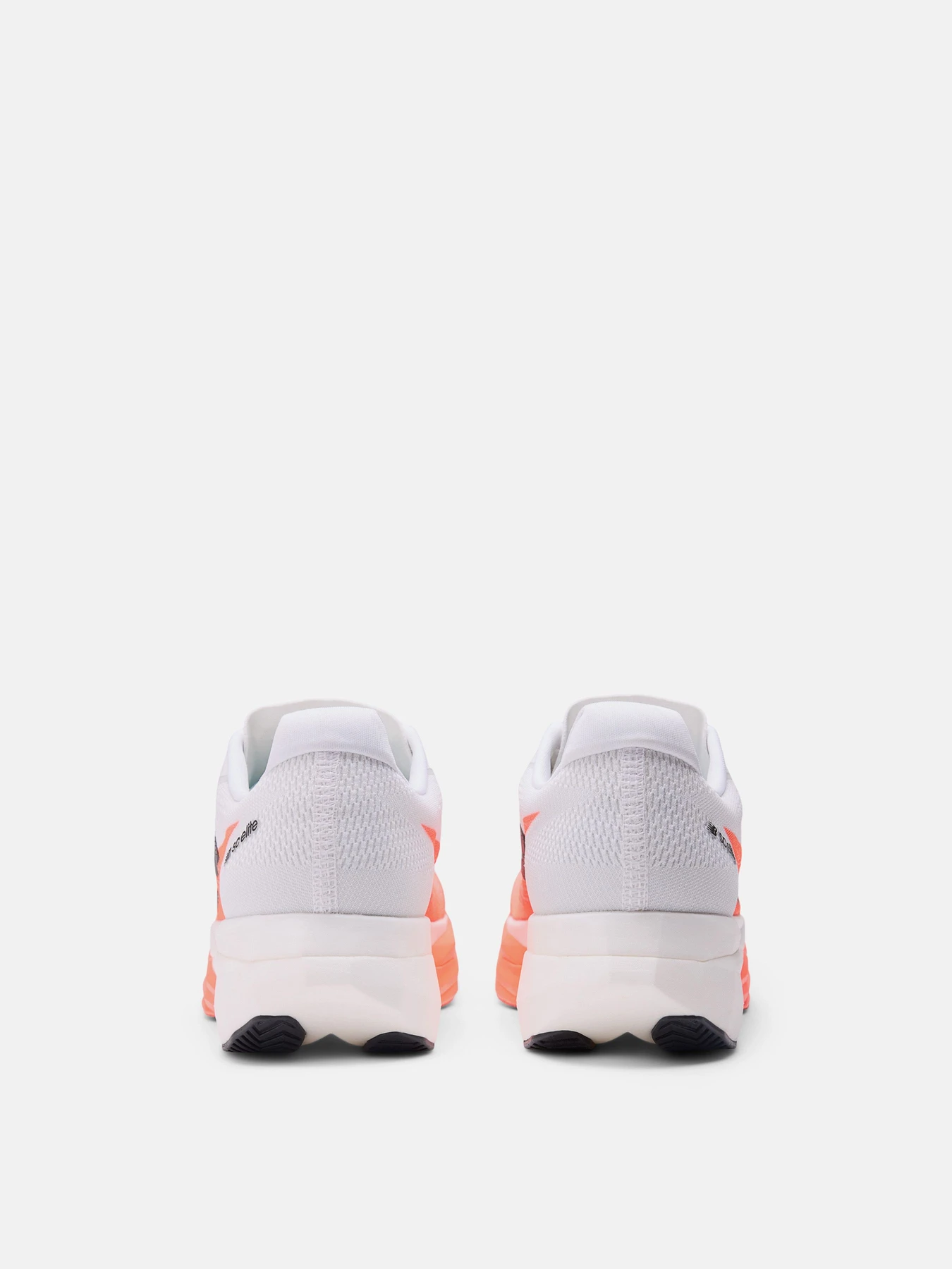 Кроссовки New Balance модель WRCELLR5 Кроссовки New Balance модель WRCELLR5 Фото