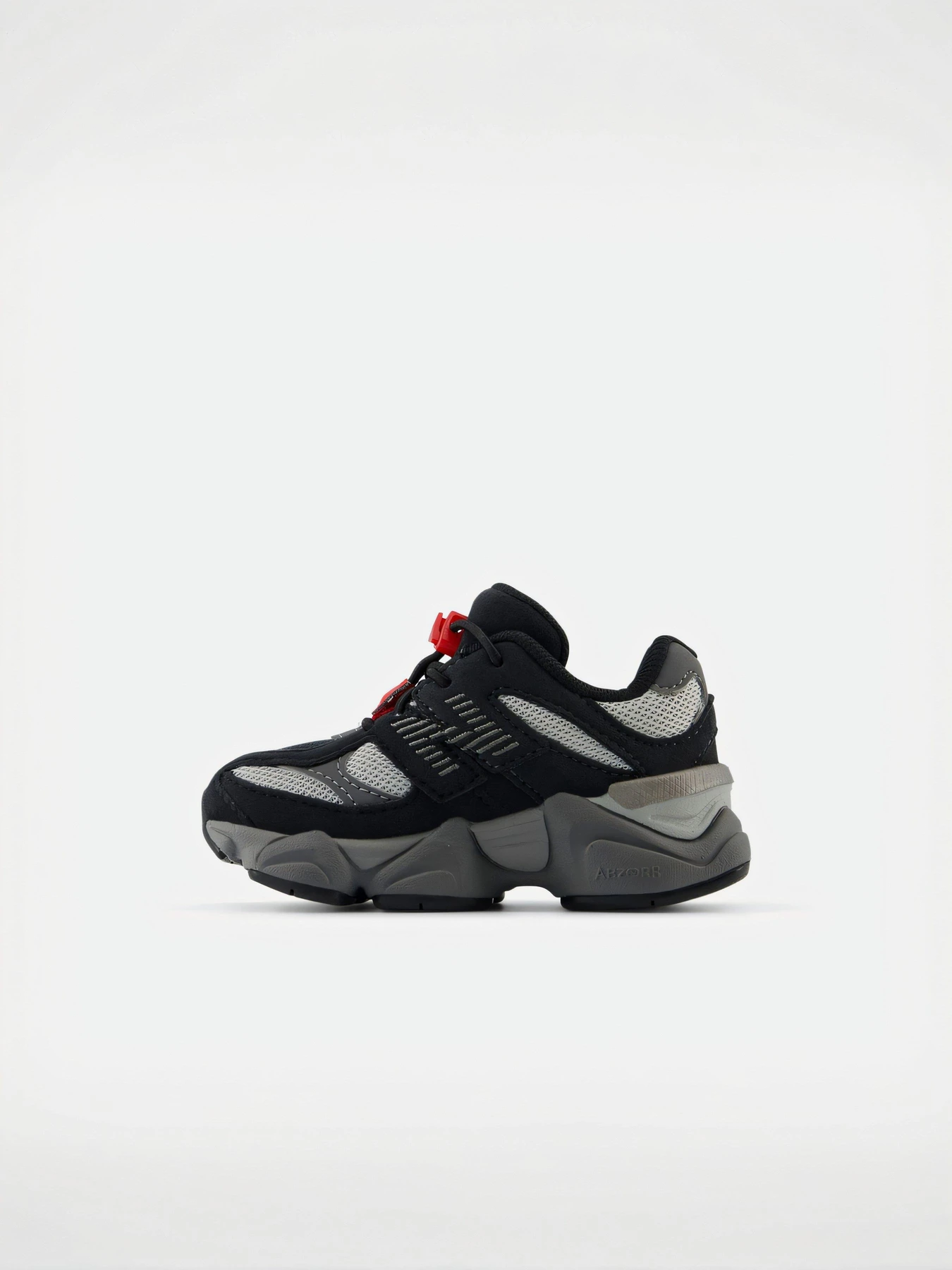 Кроссовки New Balance модель IV9060BK Кроссовки New Balance модель IV9060BK Фото