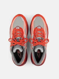 Кроссовки New Balance модель U990RT6 Фото