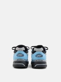 Кроссовки New Balance модель U993BB Фото