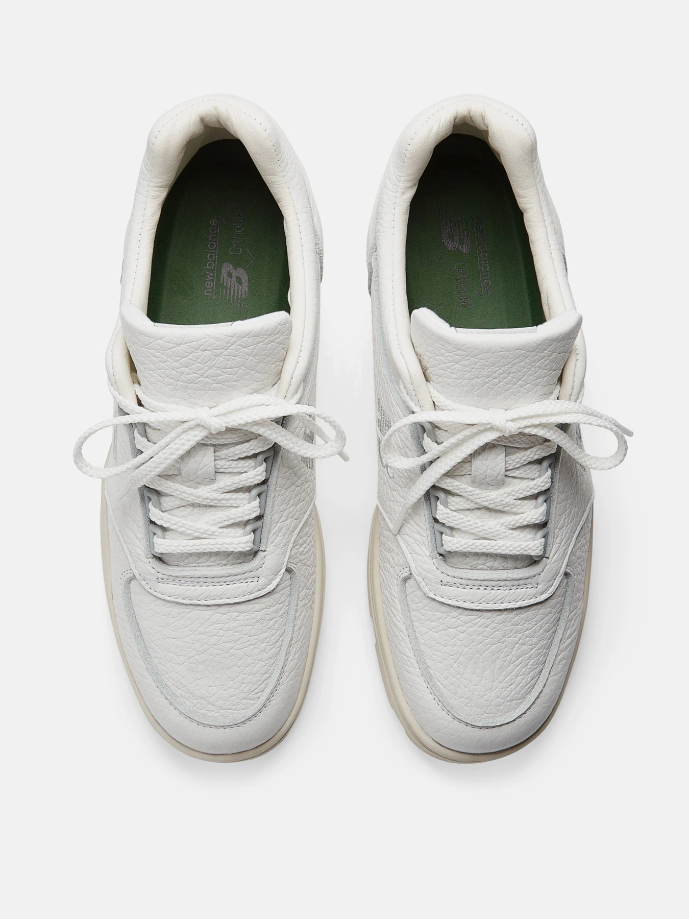 Кроссовки New Balance модель UADWWHI Кроссовки New Balance модель UADWWHI Фото