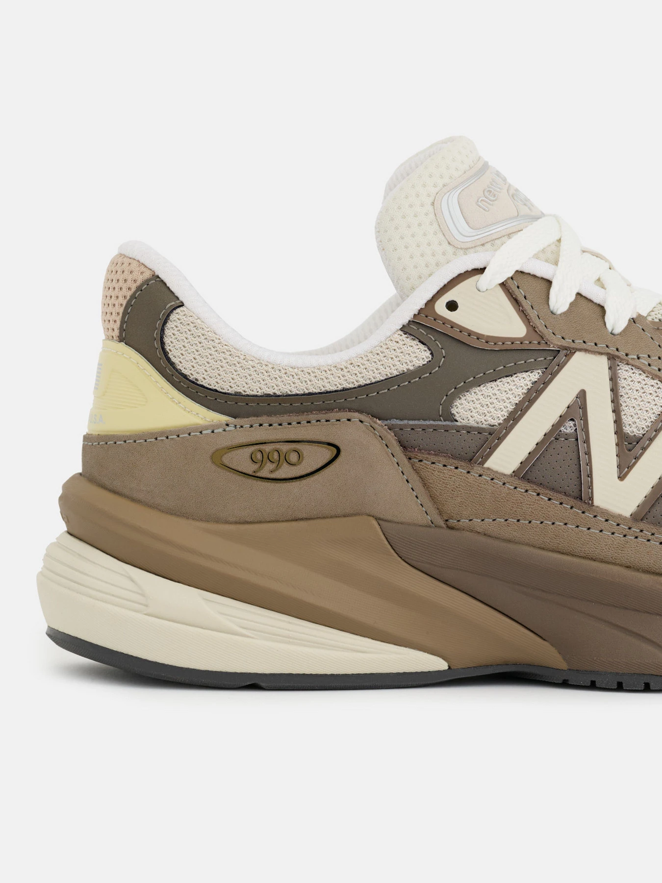 Кроссовки New Balance модель U990SG6 Кроссовки New Balance модель U990SG6 Фото