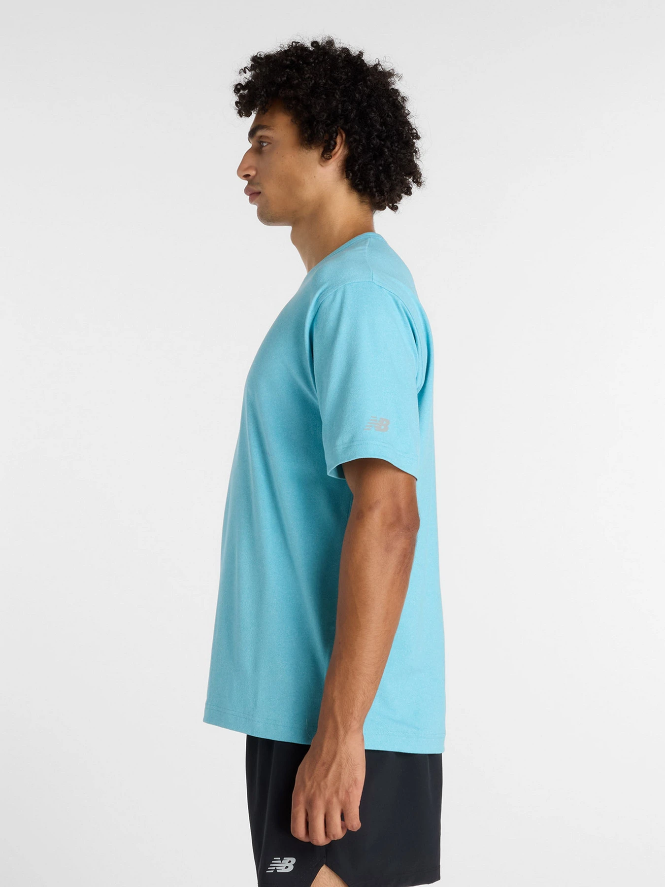 Футболки и поло New Balance модель MT61Y3U6AEB Футболки и поло New Balance модель MT61Y3U6AEB Фото