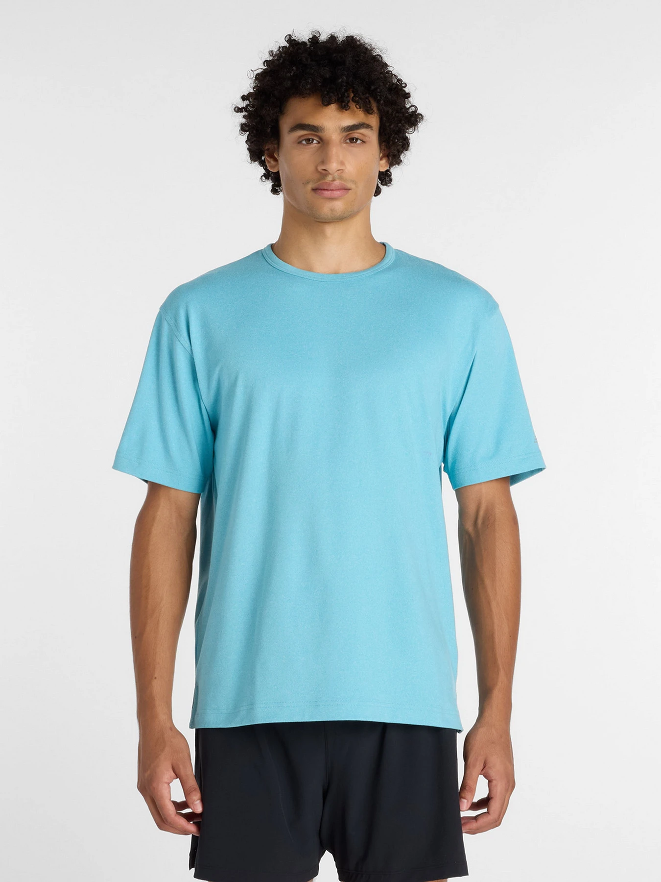 Футболки и поло New Balance модель MT61Y3U6AEB Футболки и поло New Balance модель MT61Y3U6AEB Фото