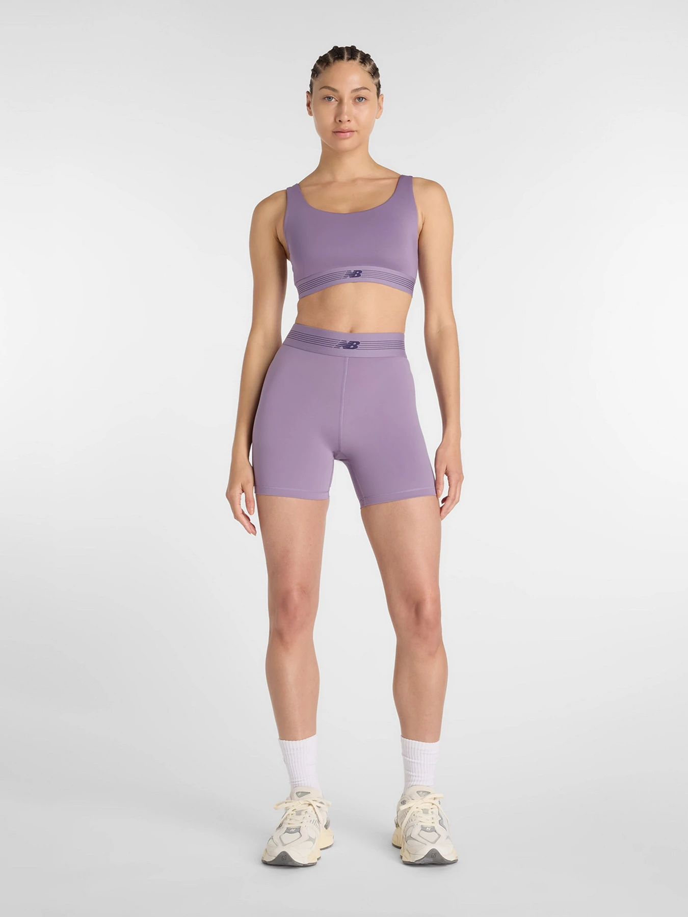 Шорты New Balance модель WB61E4GEAA5 Шорты New Balance модель WB61E4GEAA5 Фото