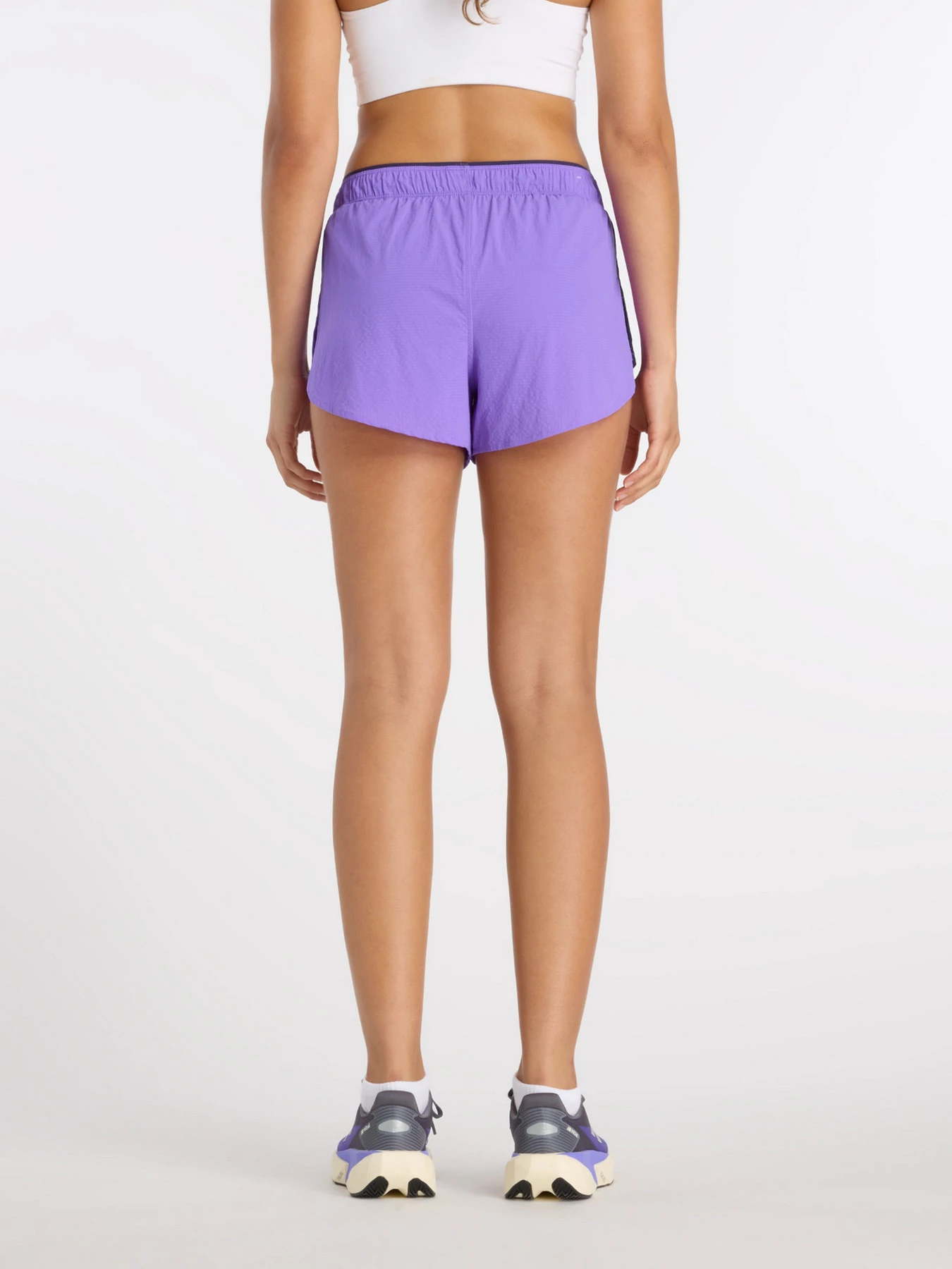 Шорты New Balance модель WB61R51KEPU Шорты New Balance модель WB61R51KEPU Фото