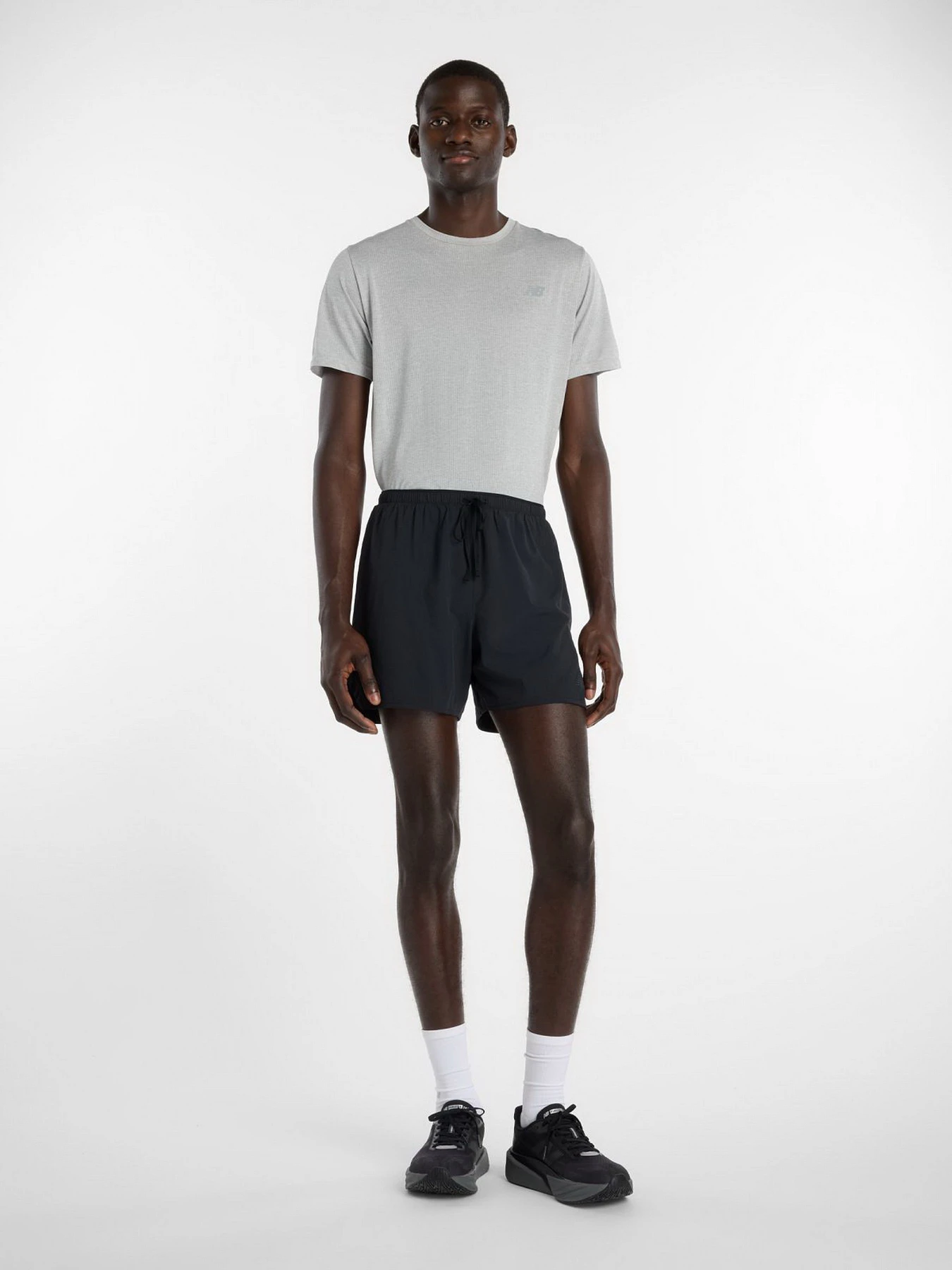 Шорты New Balance модель MB6180TABK Шорты New Balance модель MB6180TABK Фото