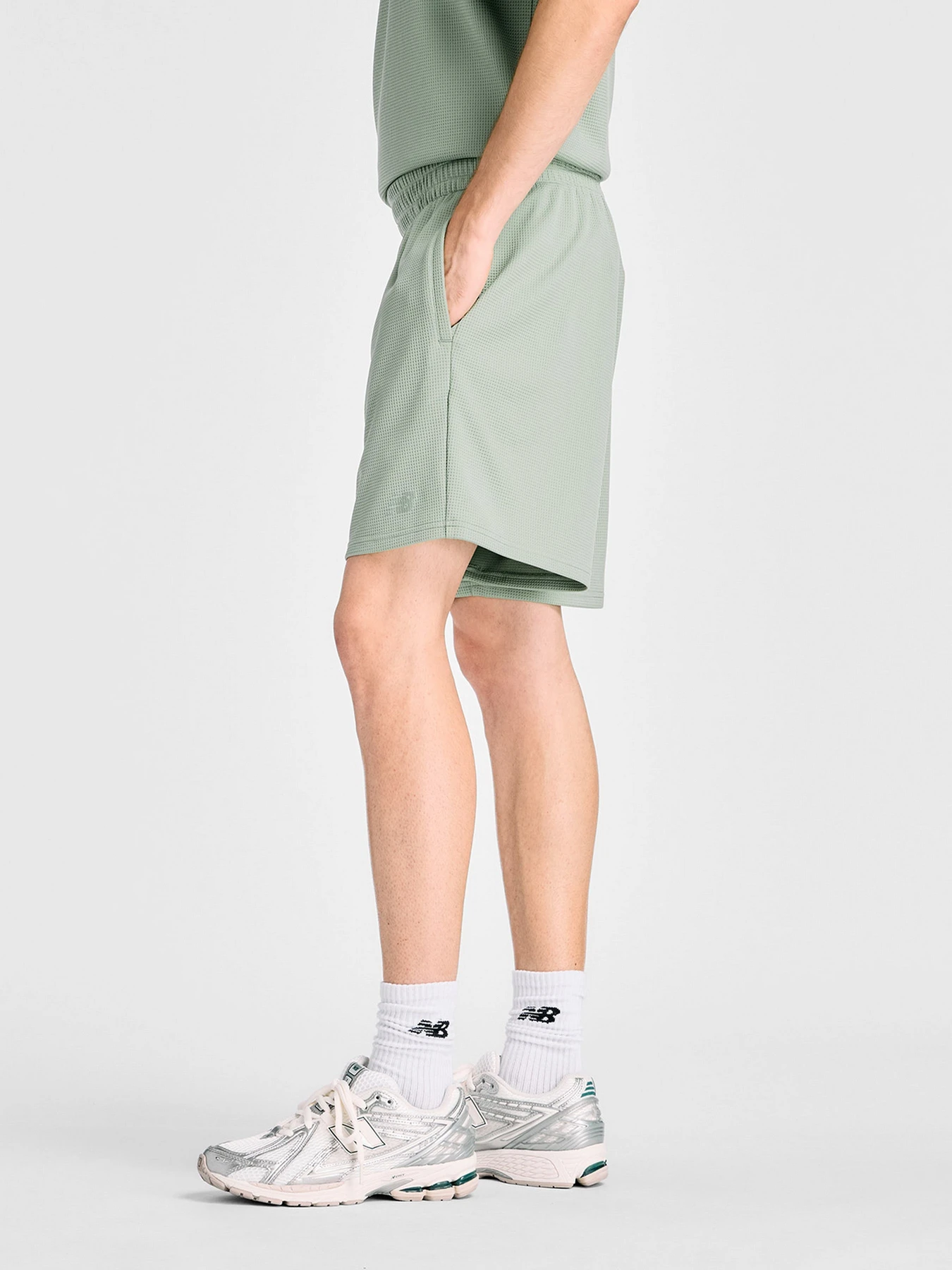 Шорты New Balance модель MB61V17CAAR Фото