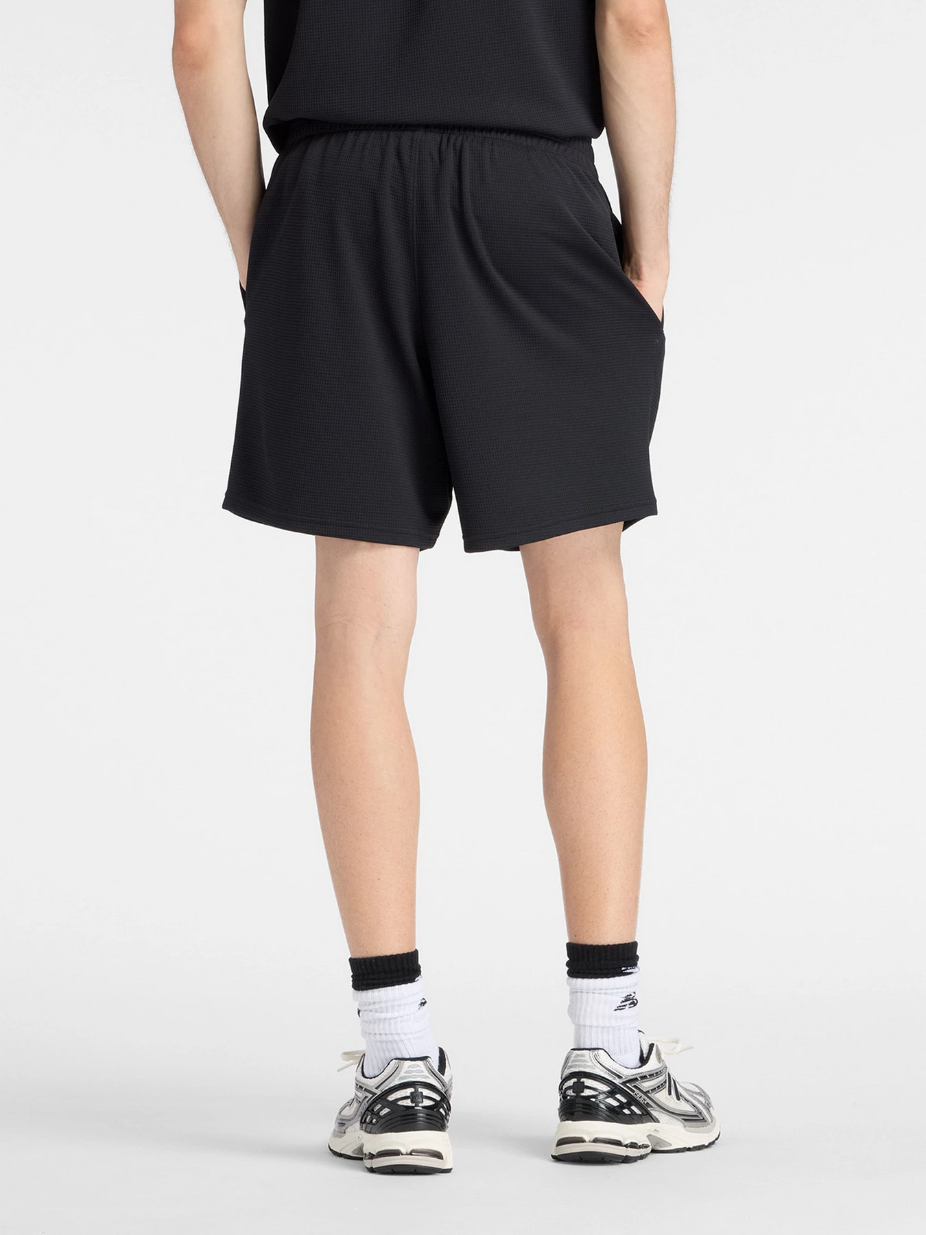 Шорты New Balance модель MB61V17CBK Шорты New Balance модель MB61V17CBK Фото