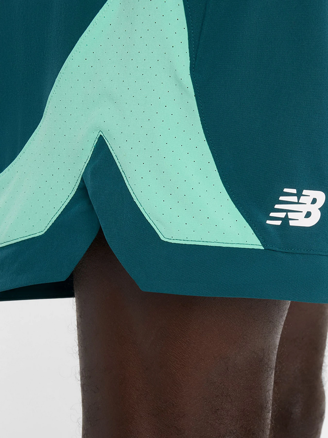 Шорты New Balance модель MB6120HXAAV Шорты New Balance модель MB6120HXAAV Фото