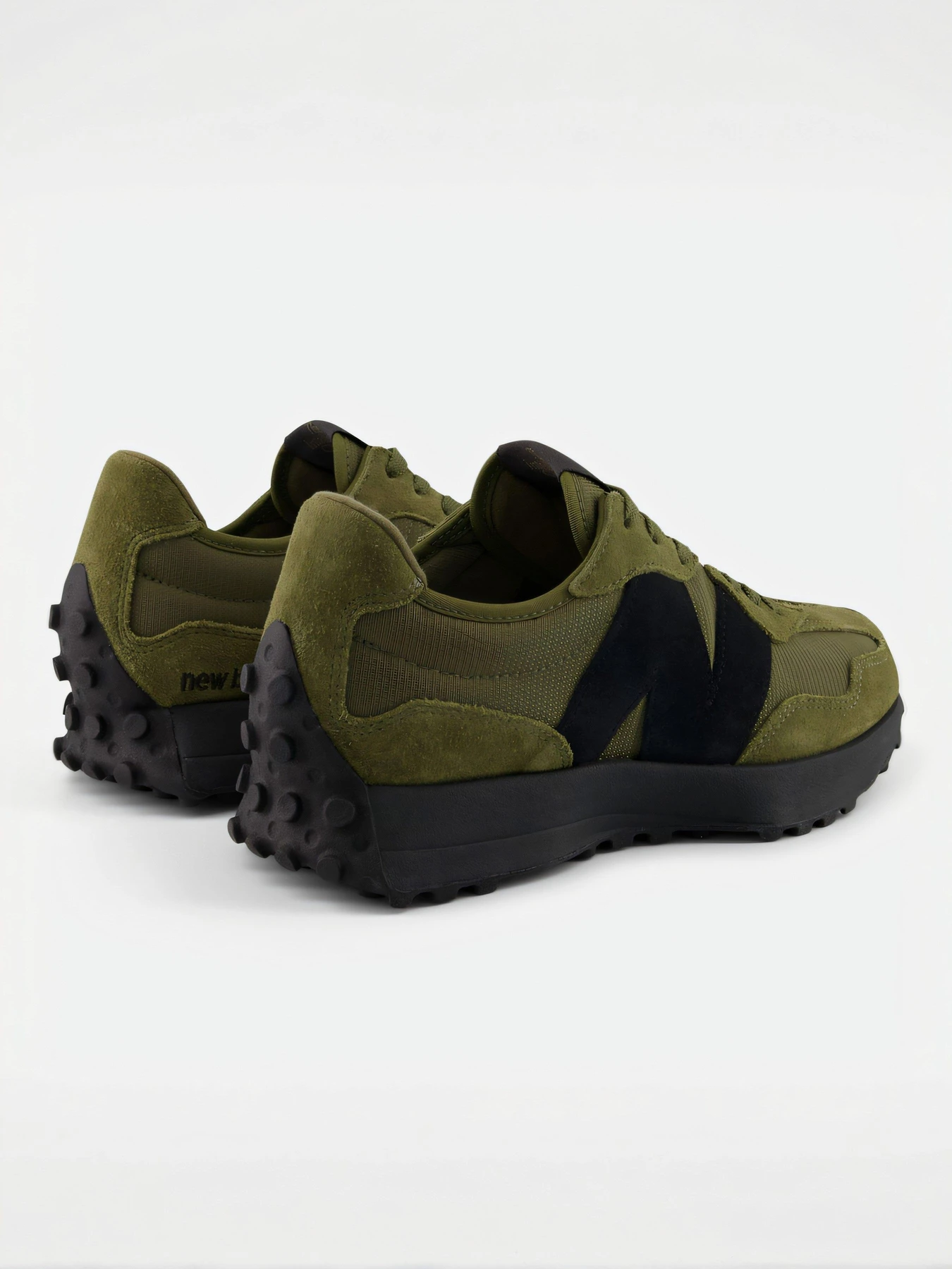 Кросівки New Balance модель U3274FO Фото
