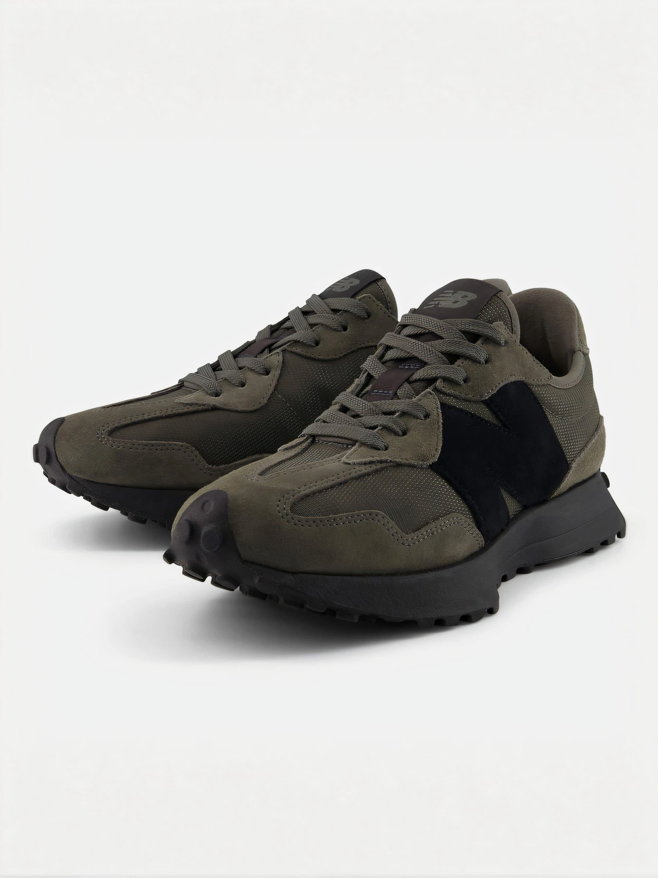 Кроссовки New Balance модель U327346 Кроссовки New Balance модель U327346 Фото