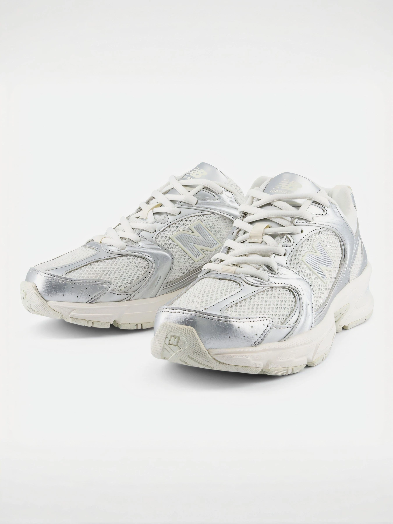 Кроссовки New Balance модель U5303IR Кроссовки New Balance модель U5303IR Фото