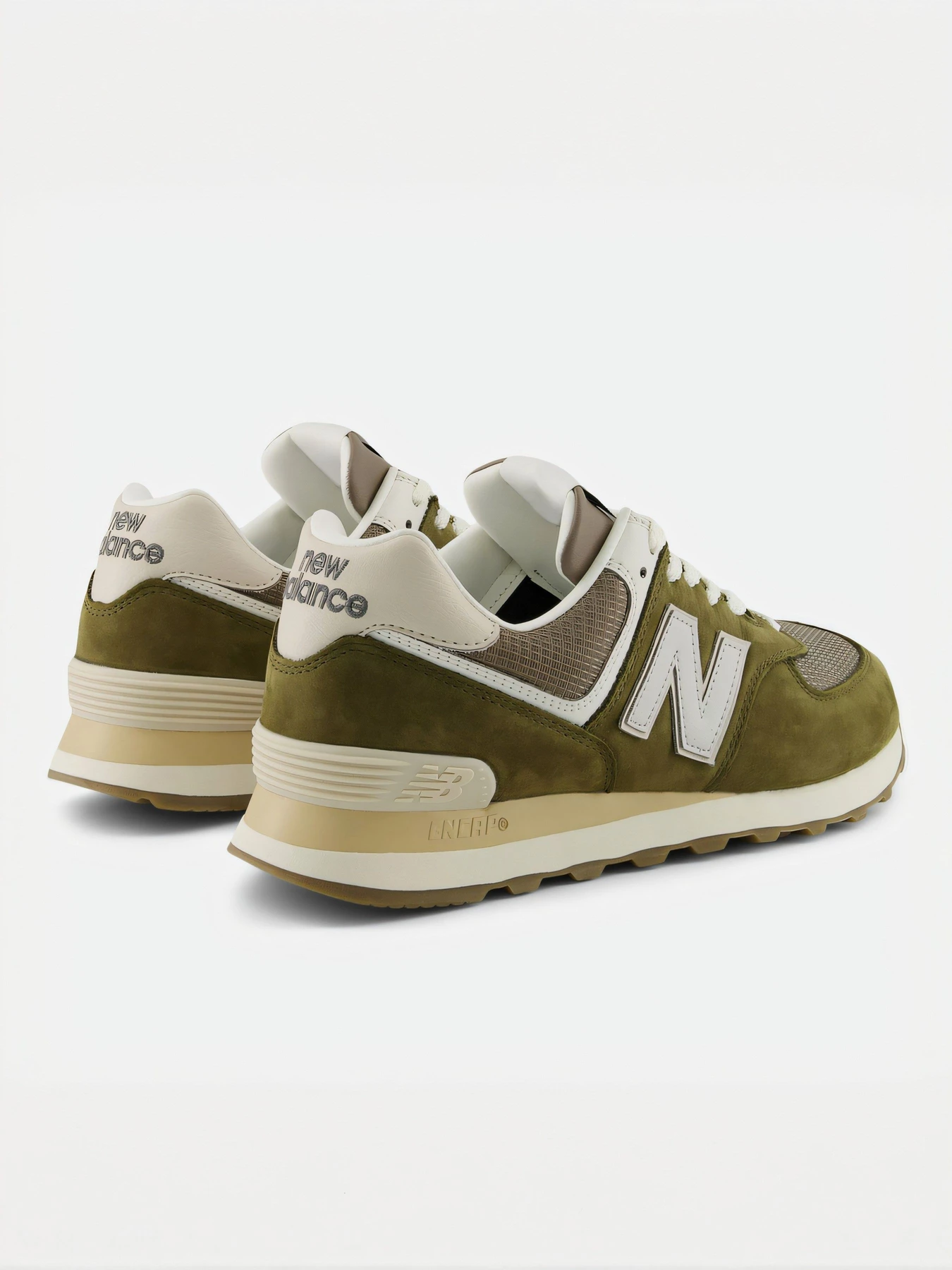 Кросівки New Balance модель U5742RG Кросівки New Balance модель U5742RG Фото