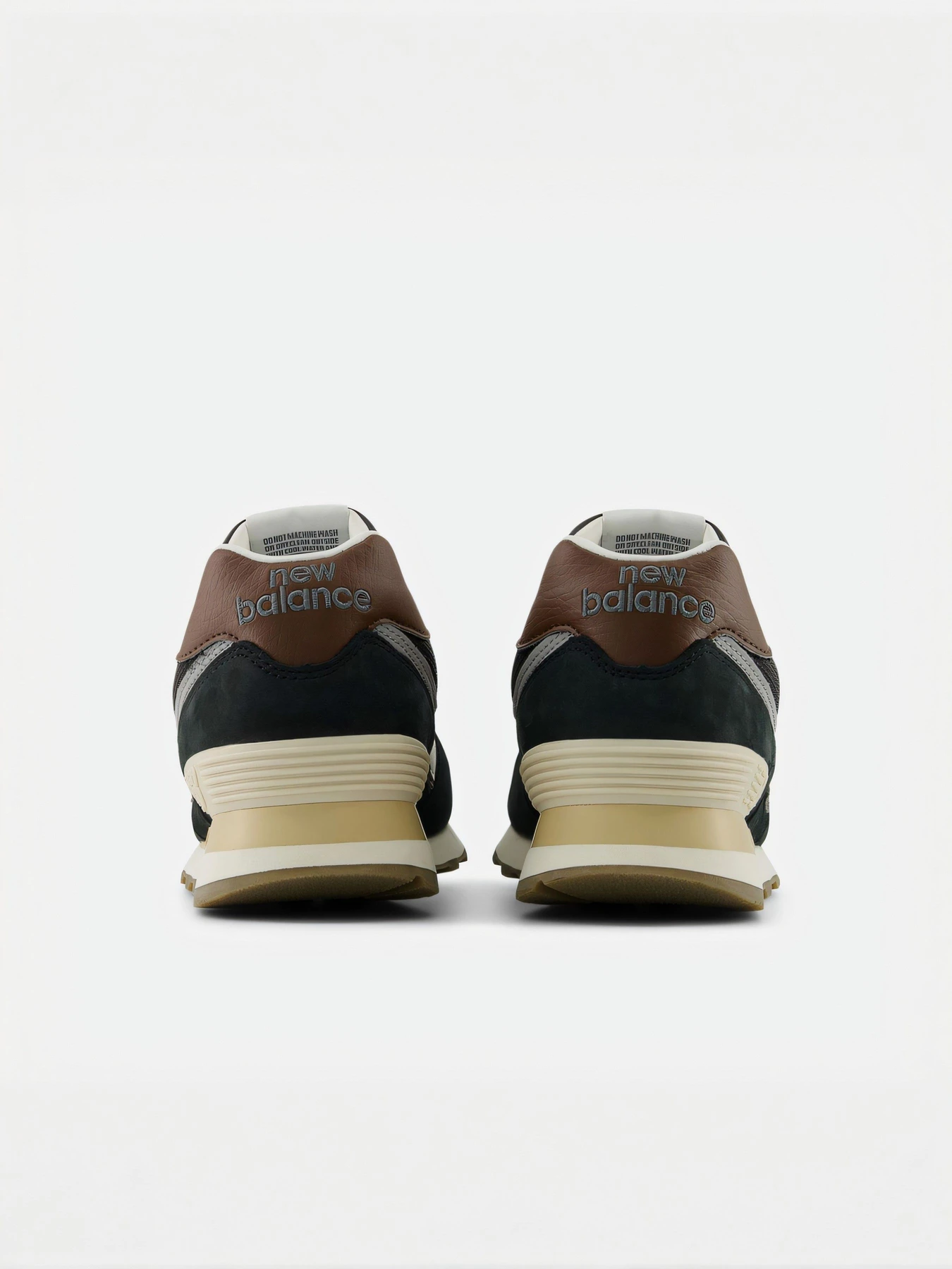 Кросівки New Balance модель U5748SB Кросівки New Balance модель U5748SB Фото