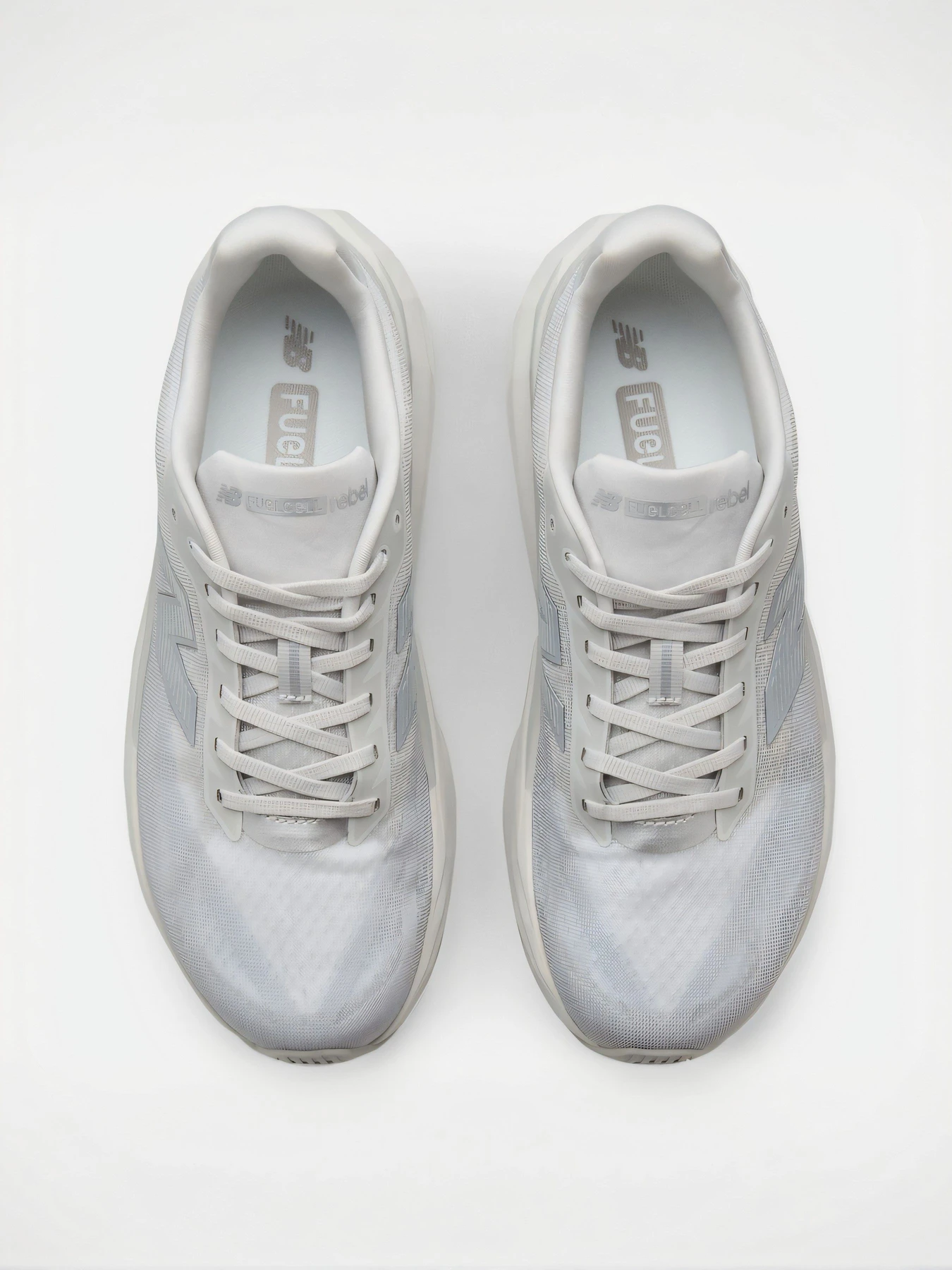 Кроссовки New Balance модель MFCX3NO Кроссовки New Balance модель MFCX3NO Фото