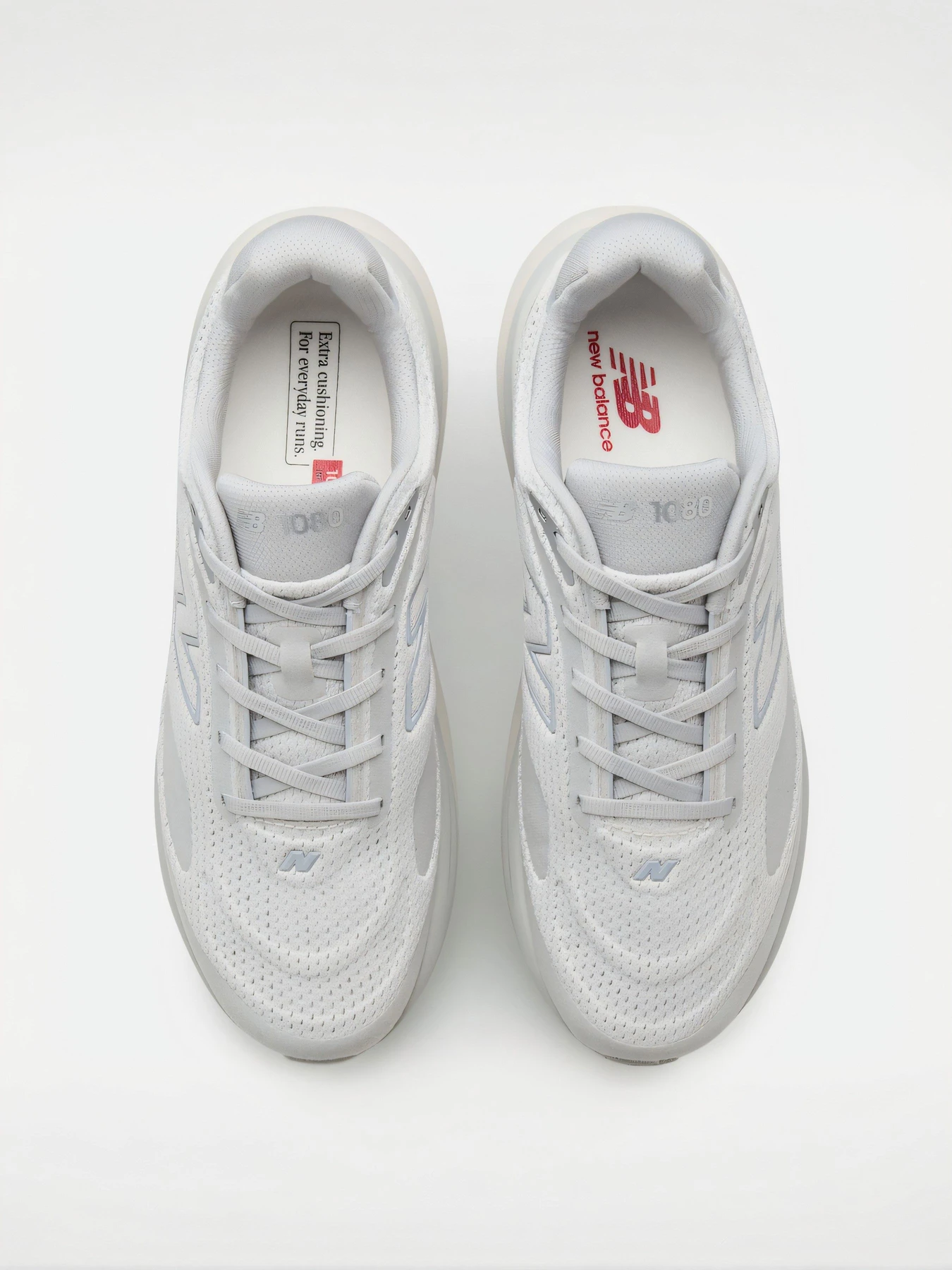 Кросівки New Balance модель M10801VU Кросівки New Balance модель M10801VU Фото