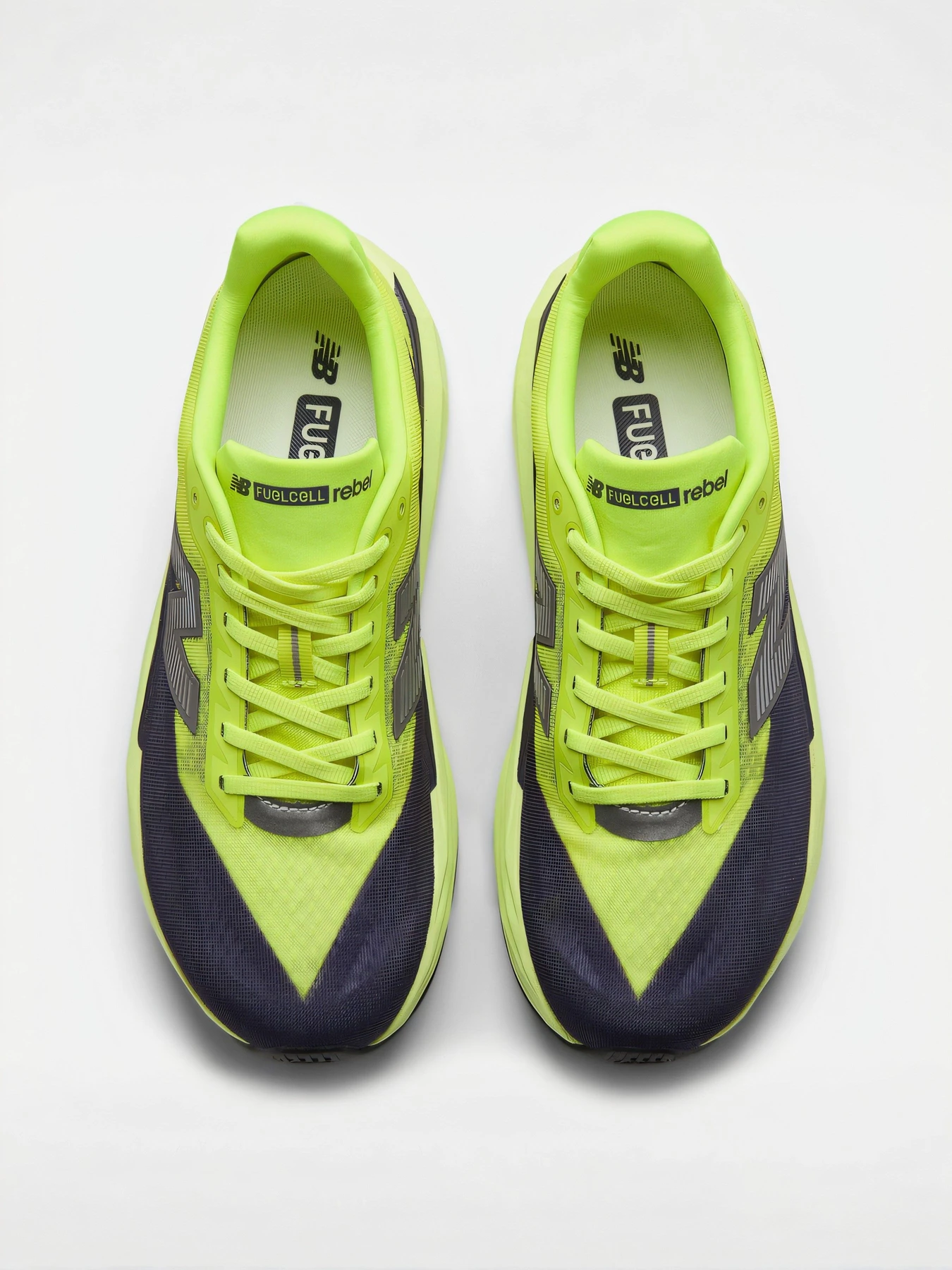 Кросівки New Balance модель MFCX4TR Фото